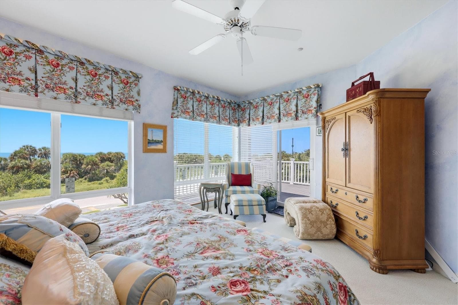 Master Bedroom with Water Views - 700 S HARBOR DR, BOCA GRANDE