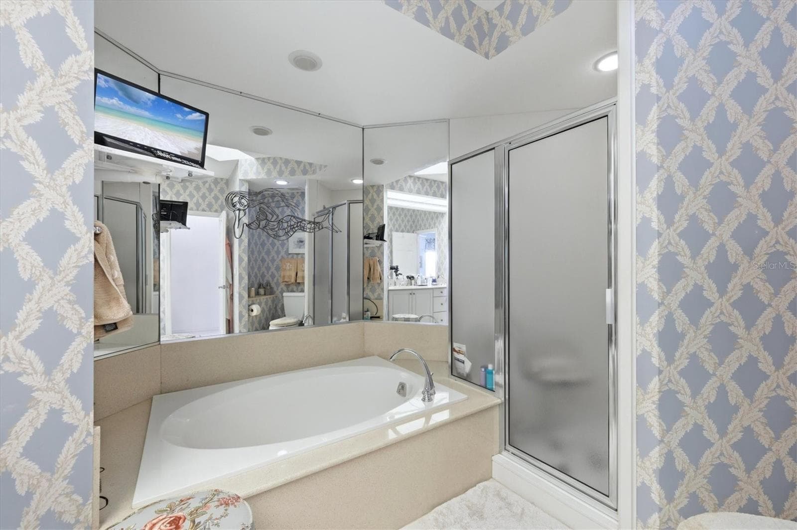 Townhouse at 700 S HARBOR DR, BOCA GRANDE, photo 24 of 48