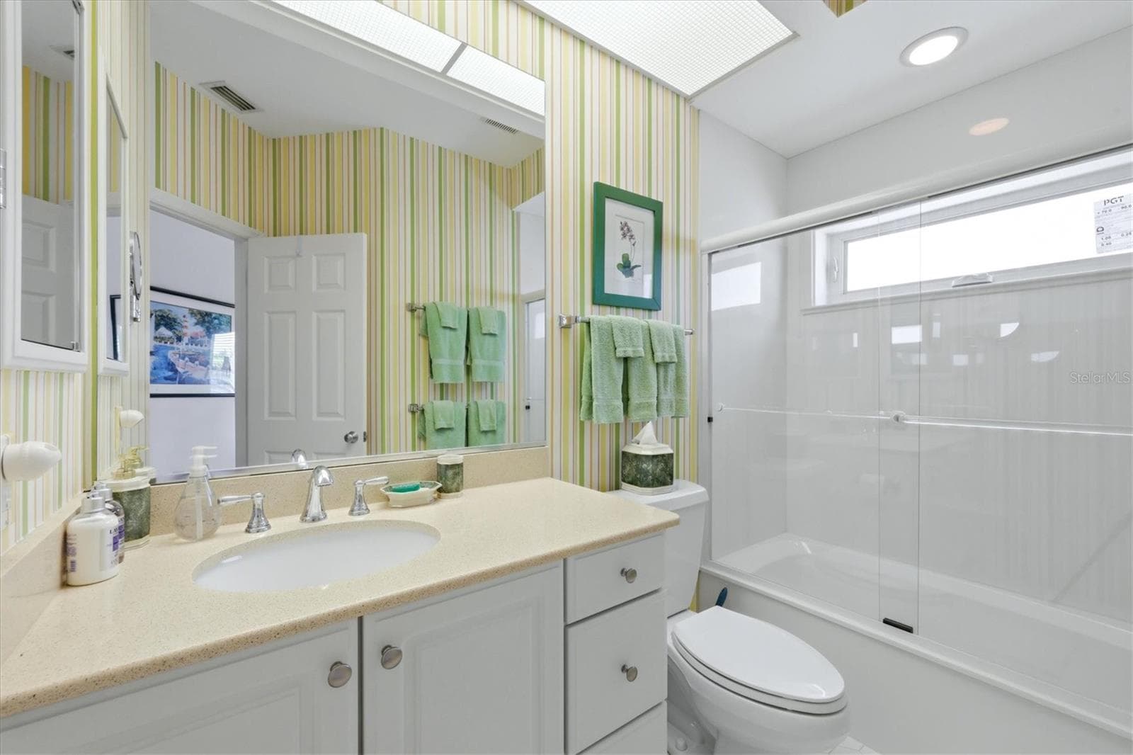 Townhouse at 700 S HARBOR DR, BOCA GRANDE, photo 26 of 48
