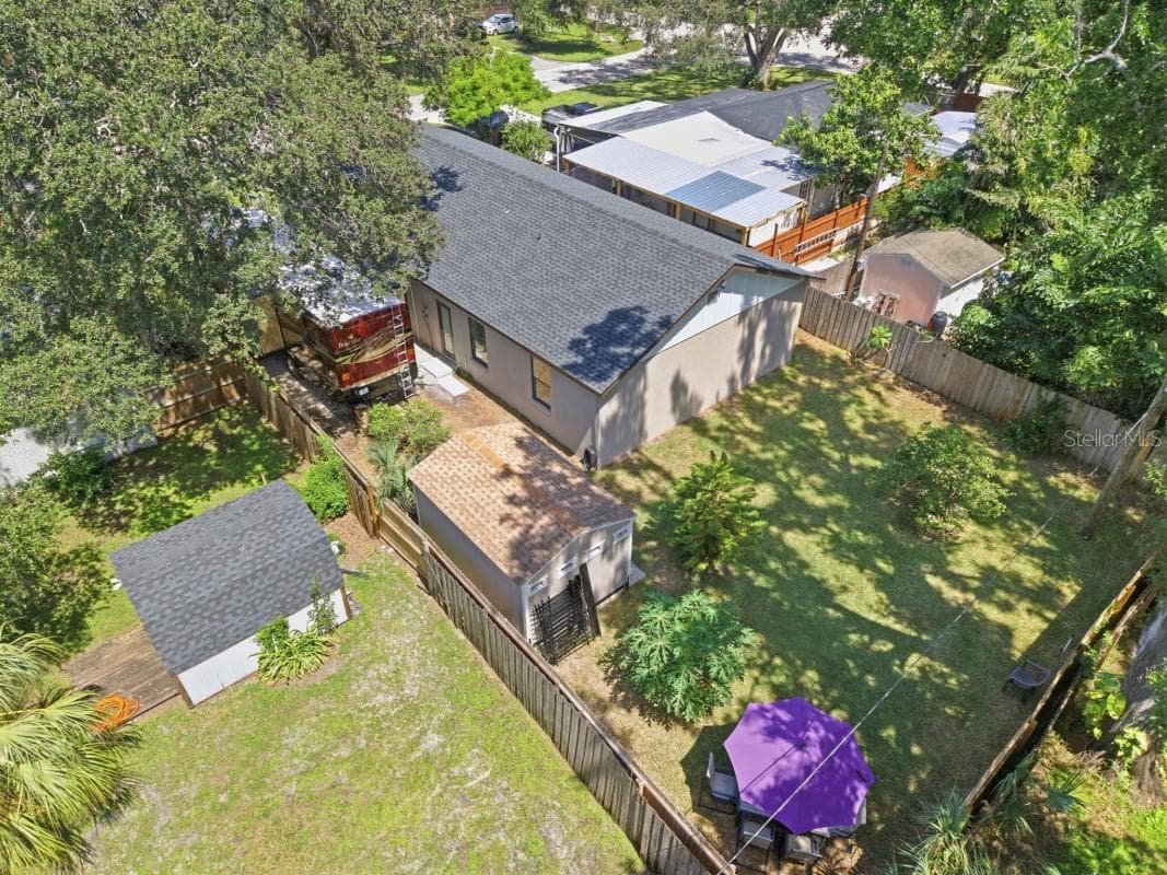 Single Family Residence at 4710 W BAY VIEW AVE, TAMPA, photo 3 of 50