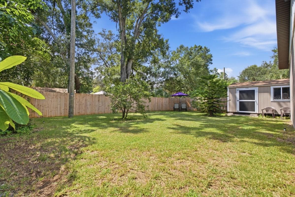 Single Family Residence at 4710 W BAY VIEW AVE, TAMPA, photo 13 of 50