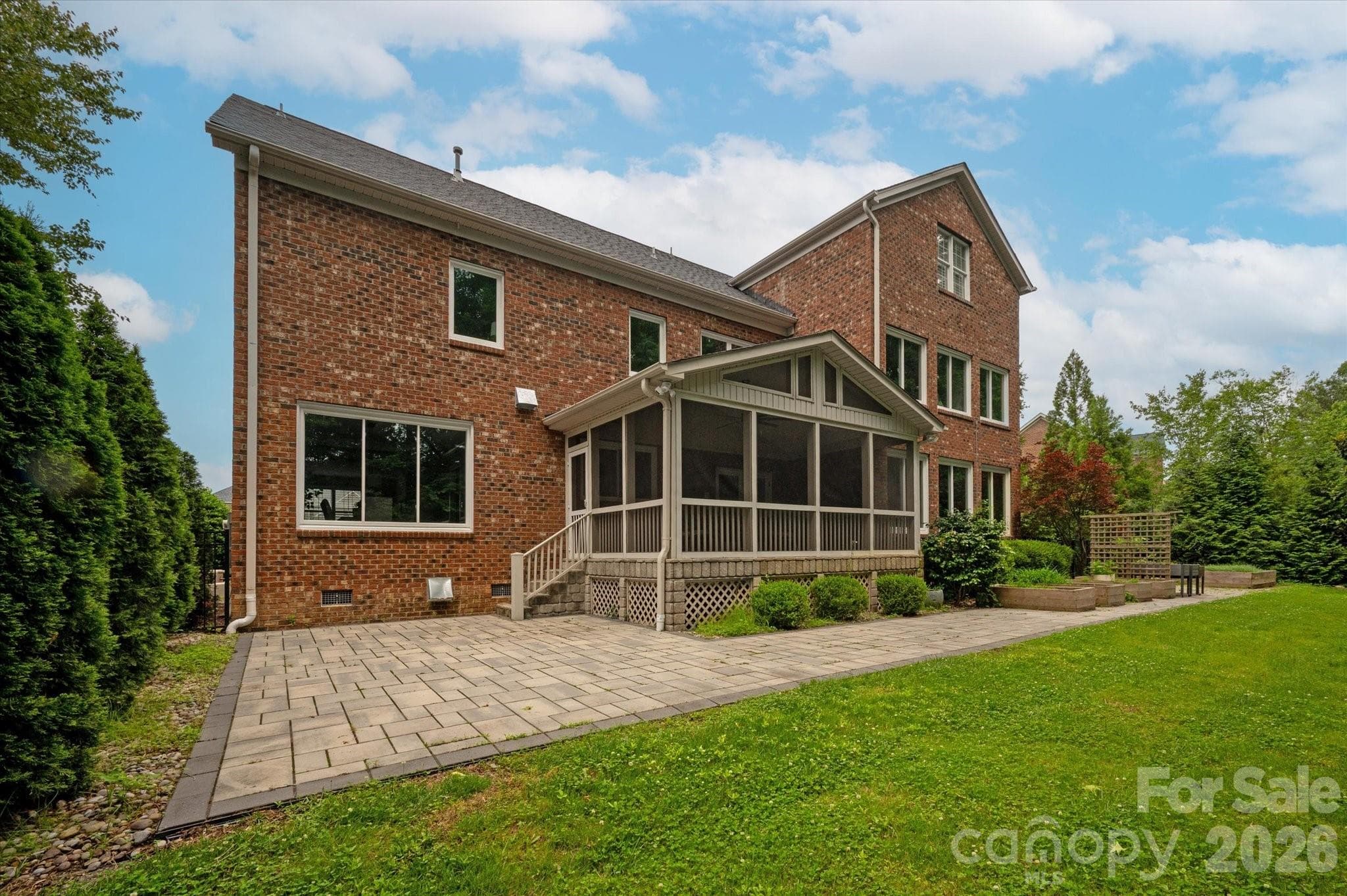 Single Family Residence at 409 Running Horse Lane, Waxhaw, photo 32 of 35