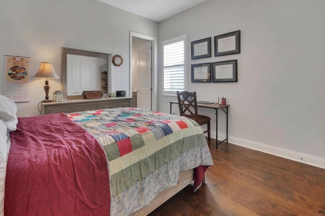 Bedroom 2 with en-suite bathroom - 1011 MEGANO BLVD, DELAND