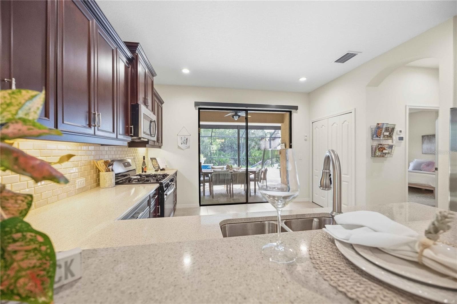 Single Family Residence at 216 MARCHENO WAY, NORTH VENICE, photo 24 of 63