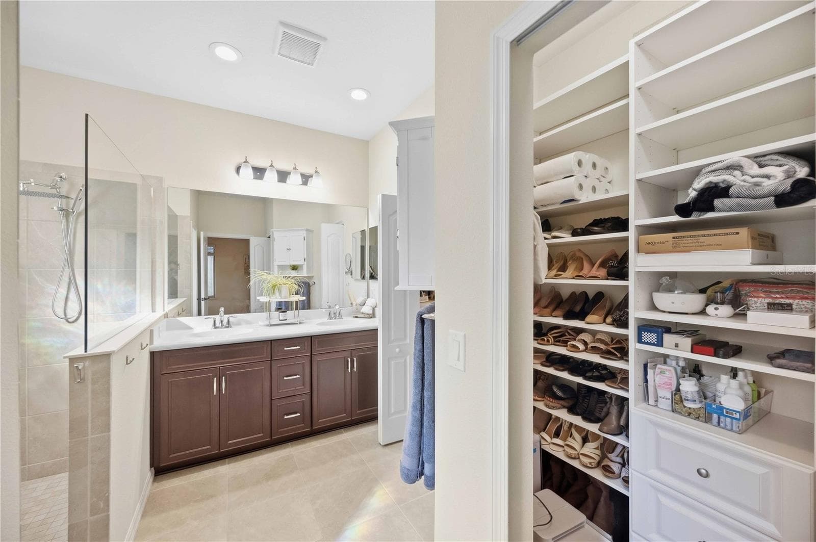 Custom shelving in the closets - 216 MARCHENO WAY, NORTH VENICE