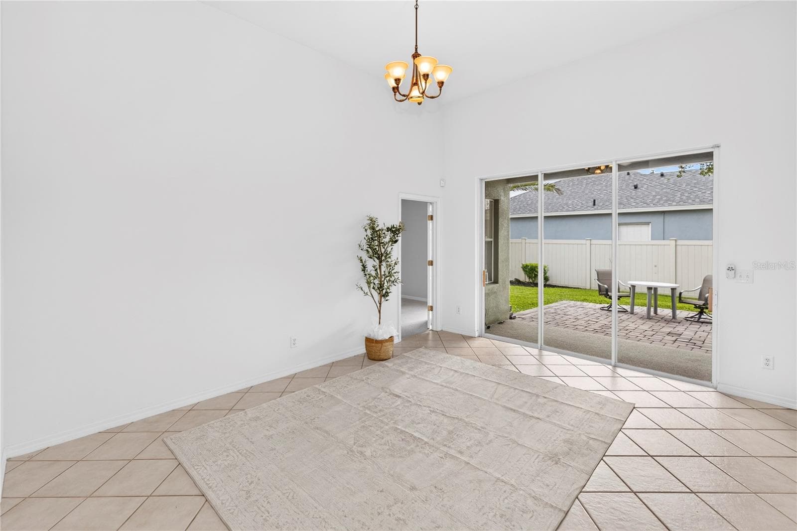 Single Family Residence at 330 LAKE AMBERLEIGH DR, WINTER GARDEN, photo 31 of 100