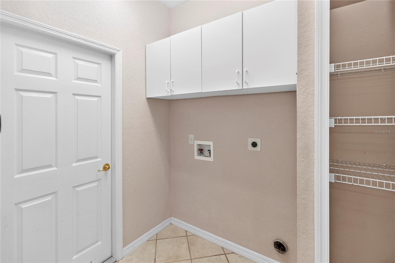 Single Family Residence at 330 LAKE AMBERLEIGH DR, WINTER GARDEN, photo 33 of 100