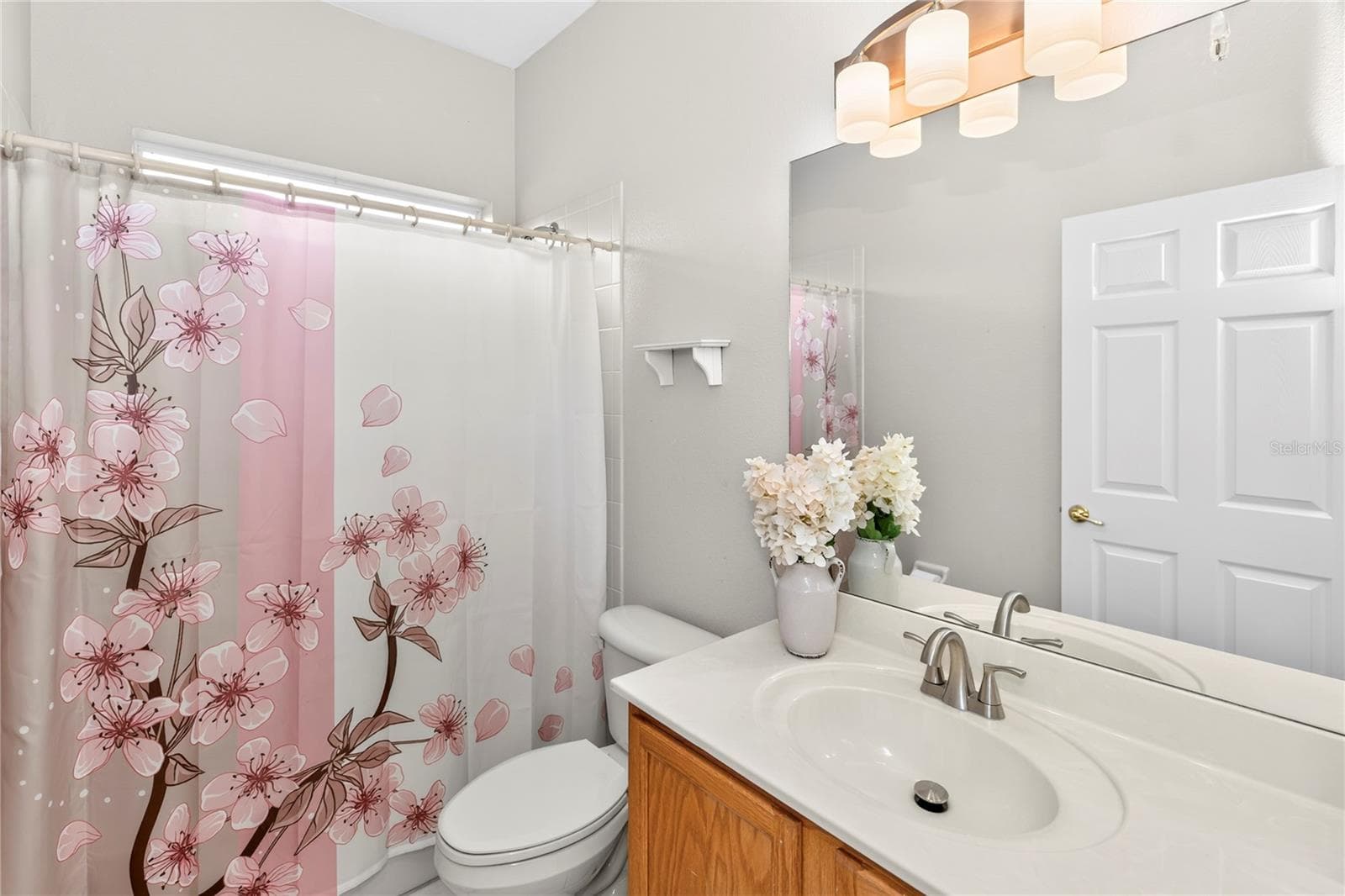 Single Family Residence at 330 LAKE AMBERLEIGH DR, WINTER GARDEN, photo 64 of 100