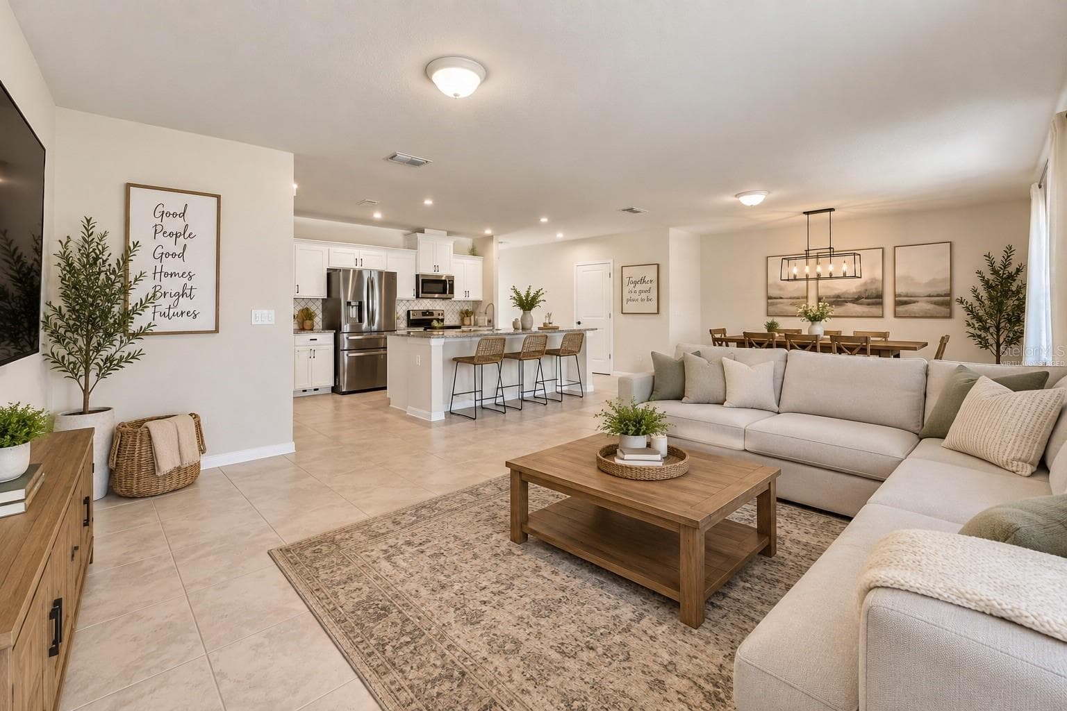 Virtually Staged - 10646 HAWKS LANDING DR, LAND O LAKES