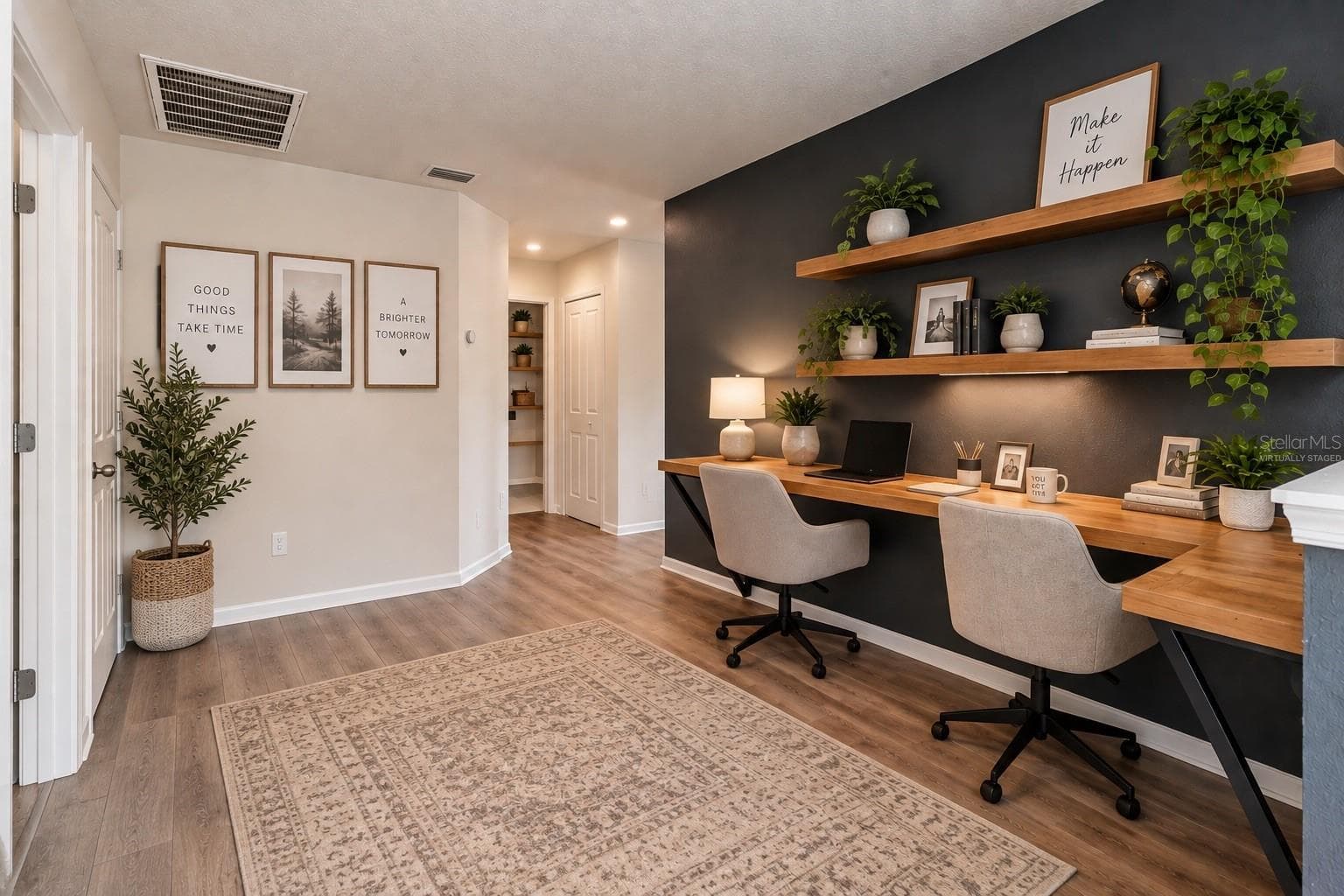Virtually Staged - 10646 HAWKS LANDING DR, LAND O LAKES