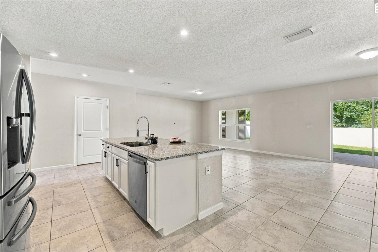 Single Family Residence at 10646 HAWKS LANDING DR, LAND O LAKES, photo 13 of 52