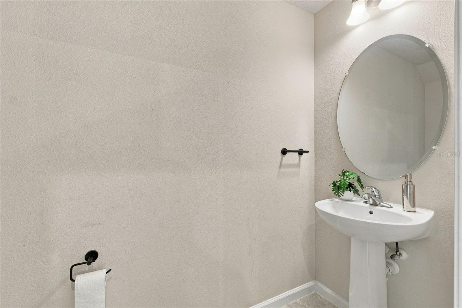 Single Family Residence at 10646 HAWKS LANDING DR, LAND O LAKES, photo 21 of 52
