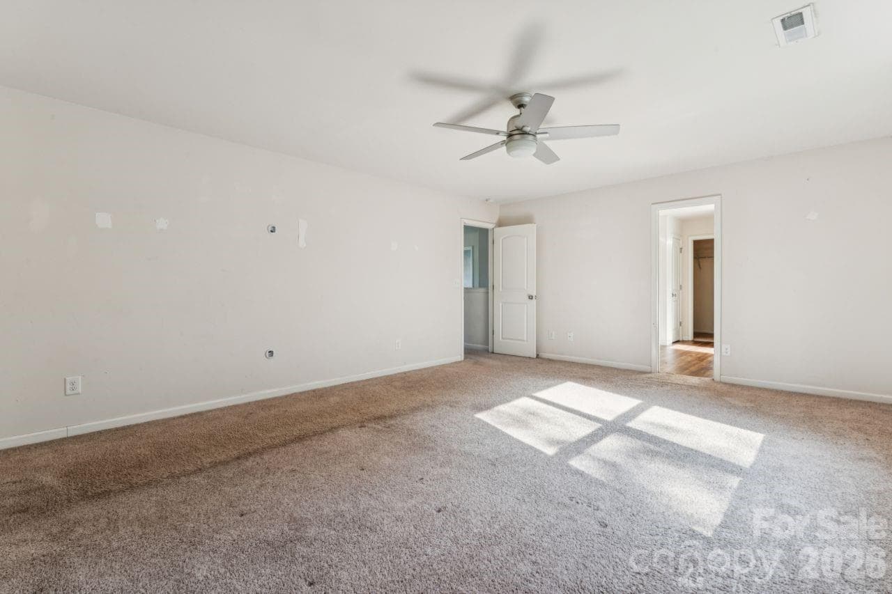 Single Family Residence at 107 Berrybeth Circle, China Grove, photo 15 of 32