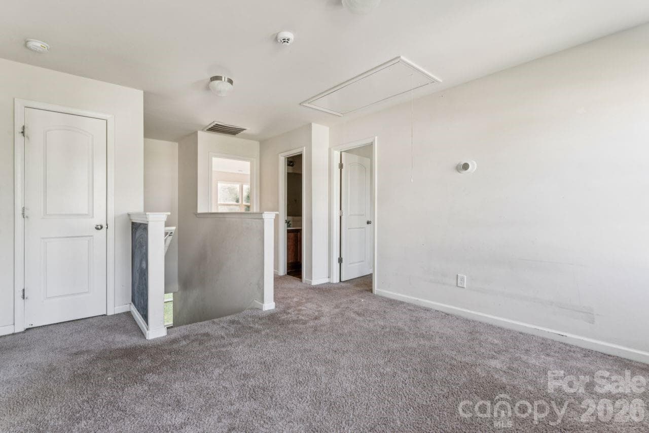 Single Family Residence at 107 Berrybeth Circle, China Grove, photo 20 of 32