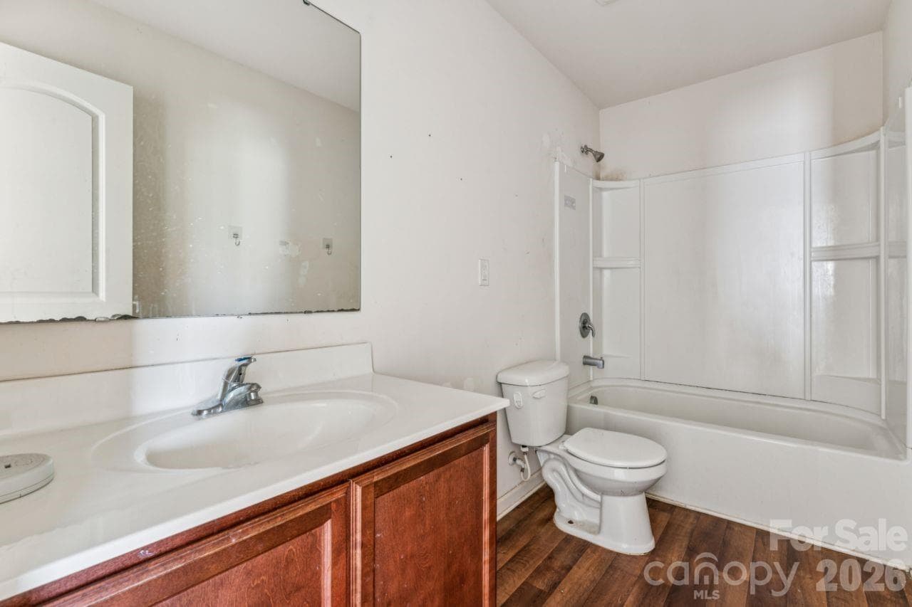Single Family Residence at 107 Berrybeth Circle, China Grove, photo 27 of 32