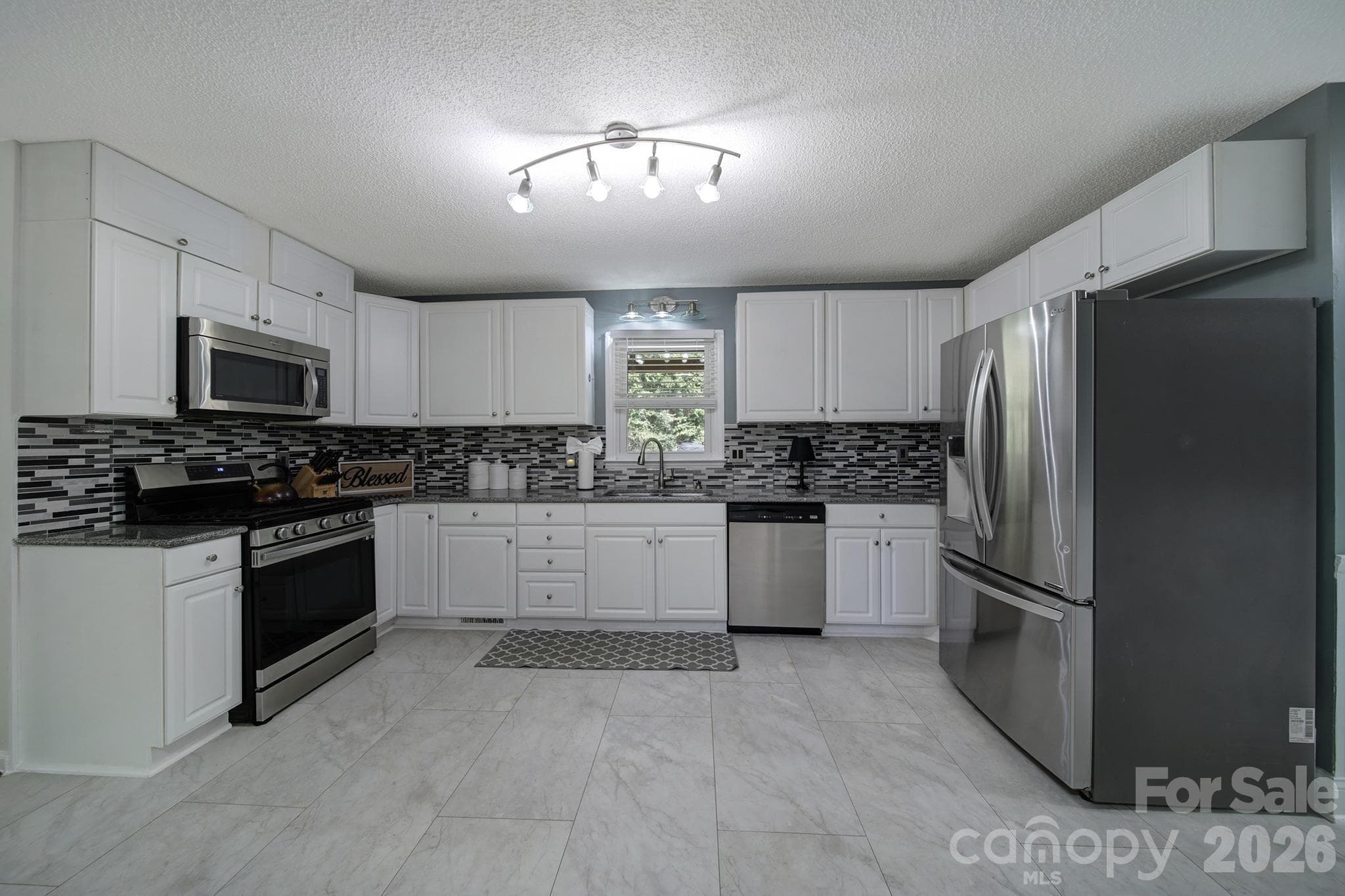 Single Family Residence at 2155 Strawberry Road, Rock Hill, photo 11 of 44