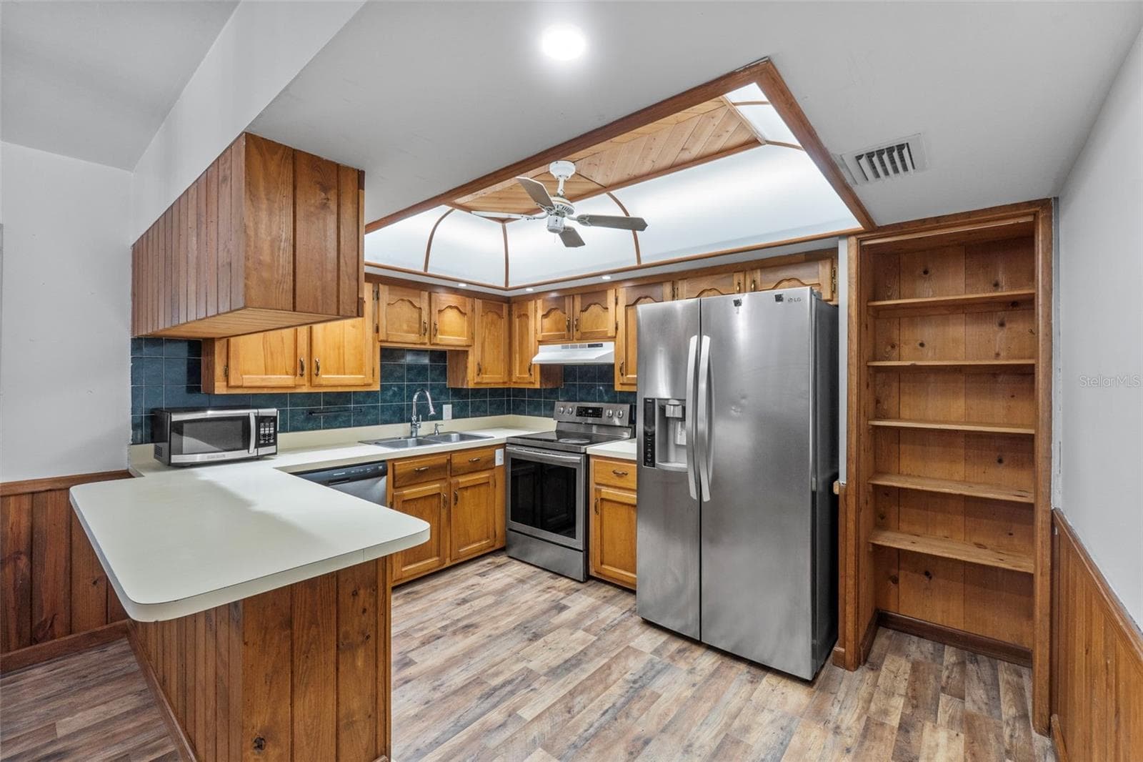 Kitchen with Included Appliances - 1206 W BUCKNELL AVE, INVERNESS
