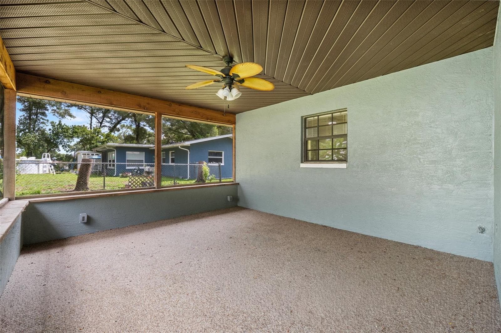 Back Porch - 1206 W BUCKNELL AVE, INVERNESS