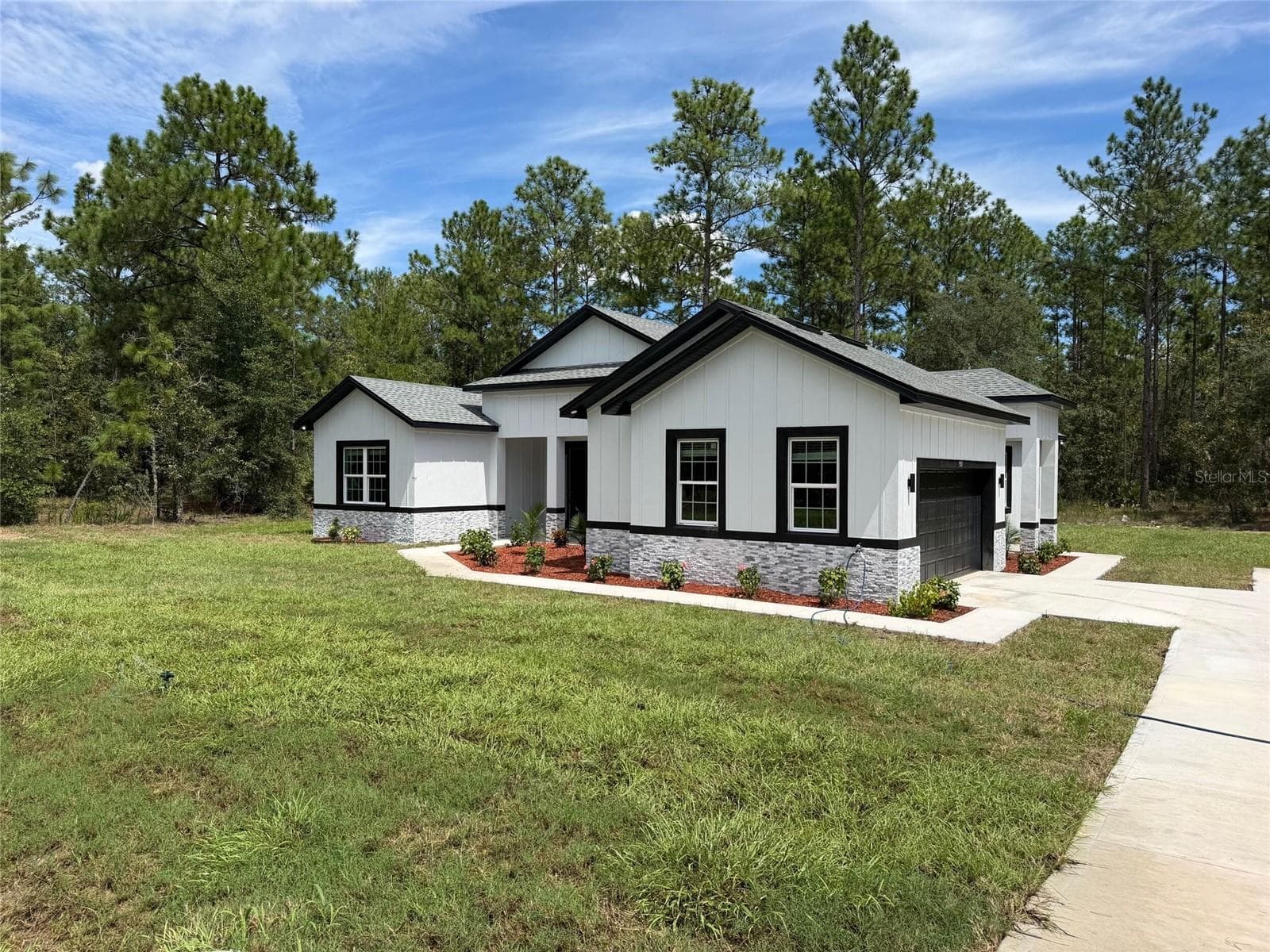 7457 SW 137TH COURT RD
