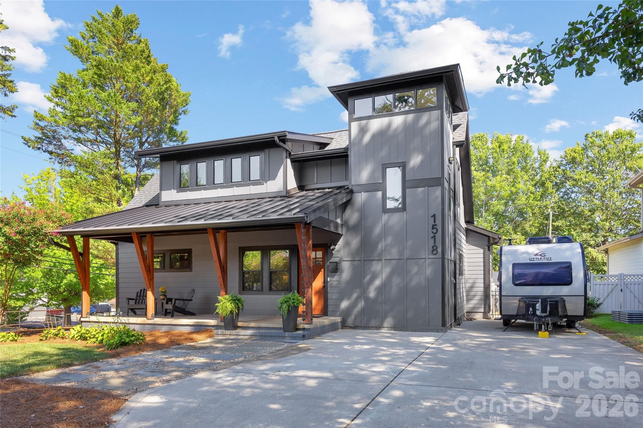 1518 Ivey Drive