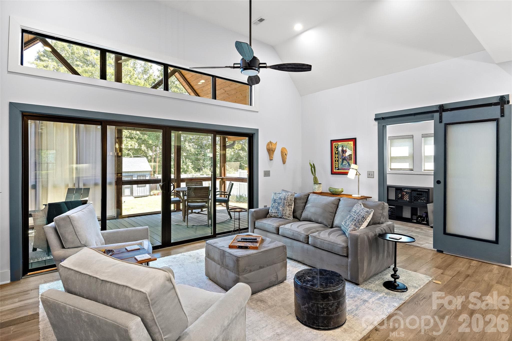 Single Family Residence at 1518 Ivey Drive, Charlotte, photo 19 of 48