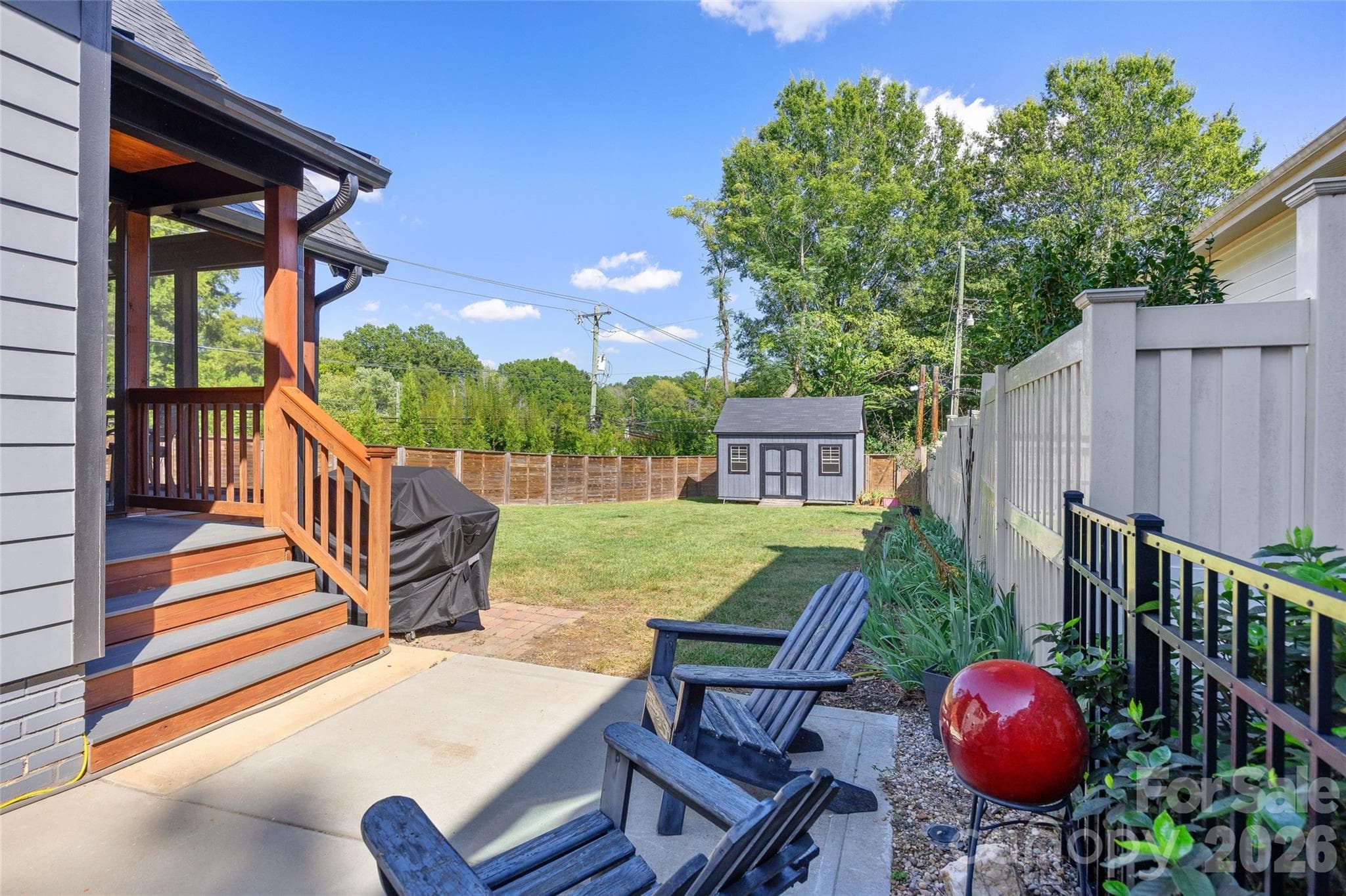 Single Family Residence at 1518 Ivey Drive, Charlotte, photo 44 of 48