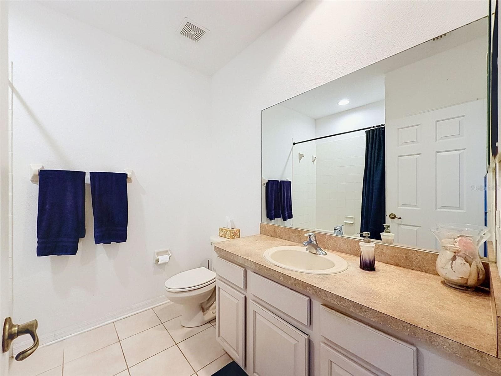Single Family Residence at 11352 OYSTER BAY CIR, NEW PORT RICHEY, photo 32 of 48