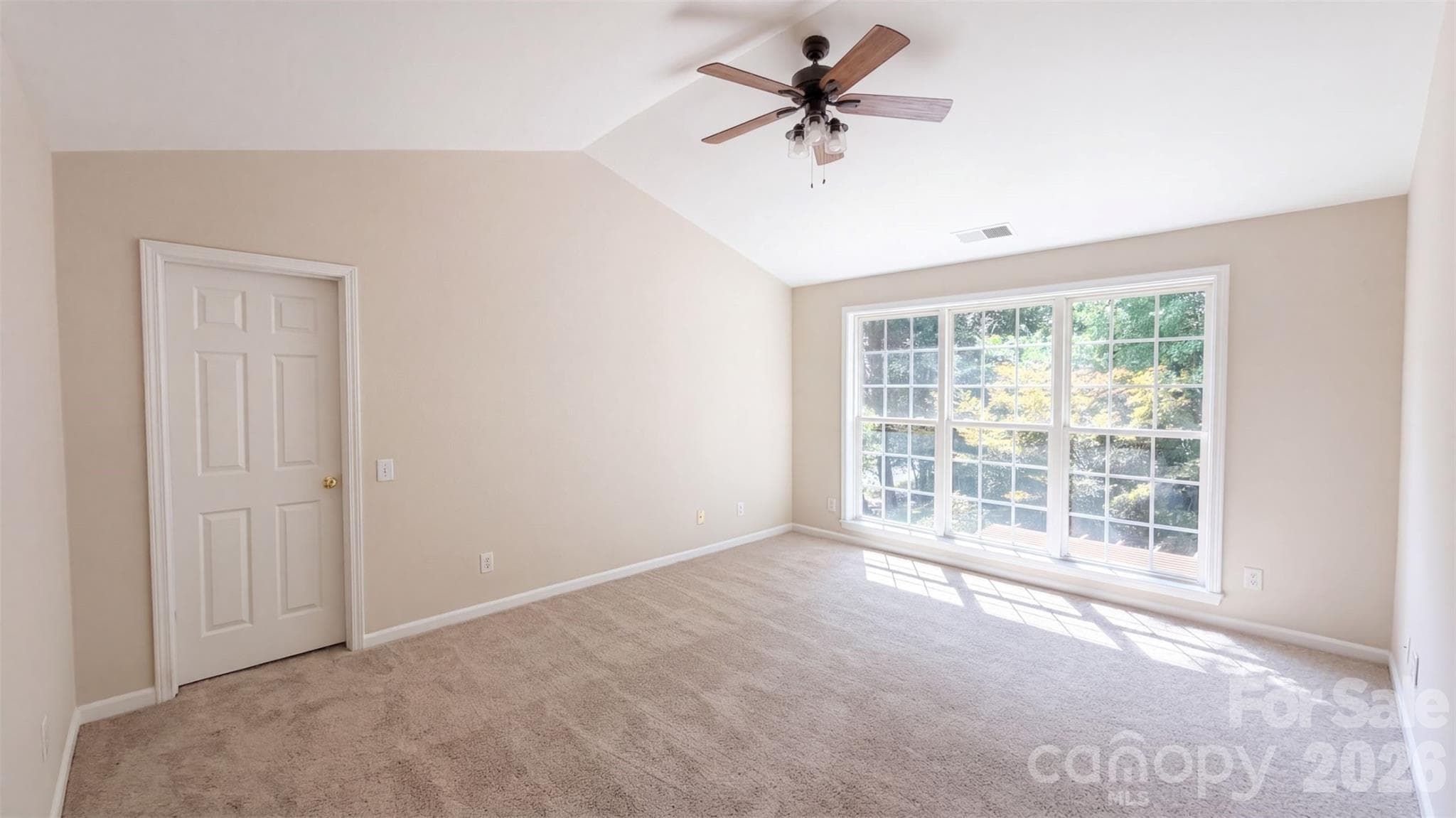 Single Family Residence at 7744 Epping Forest Drive, Huntersville, photo 4 of 19