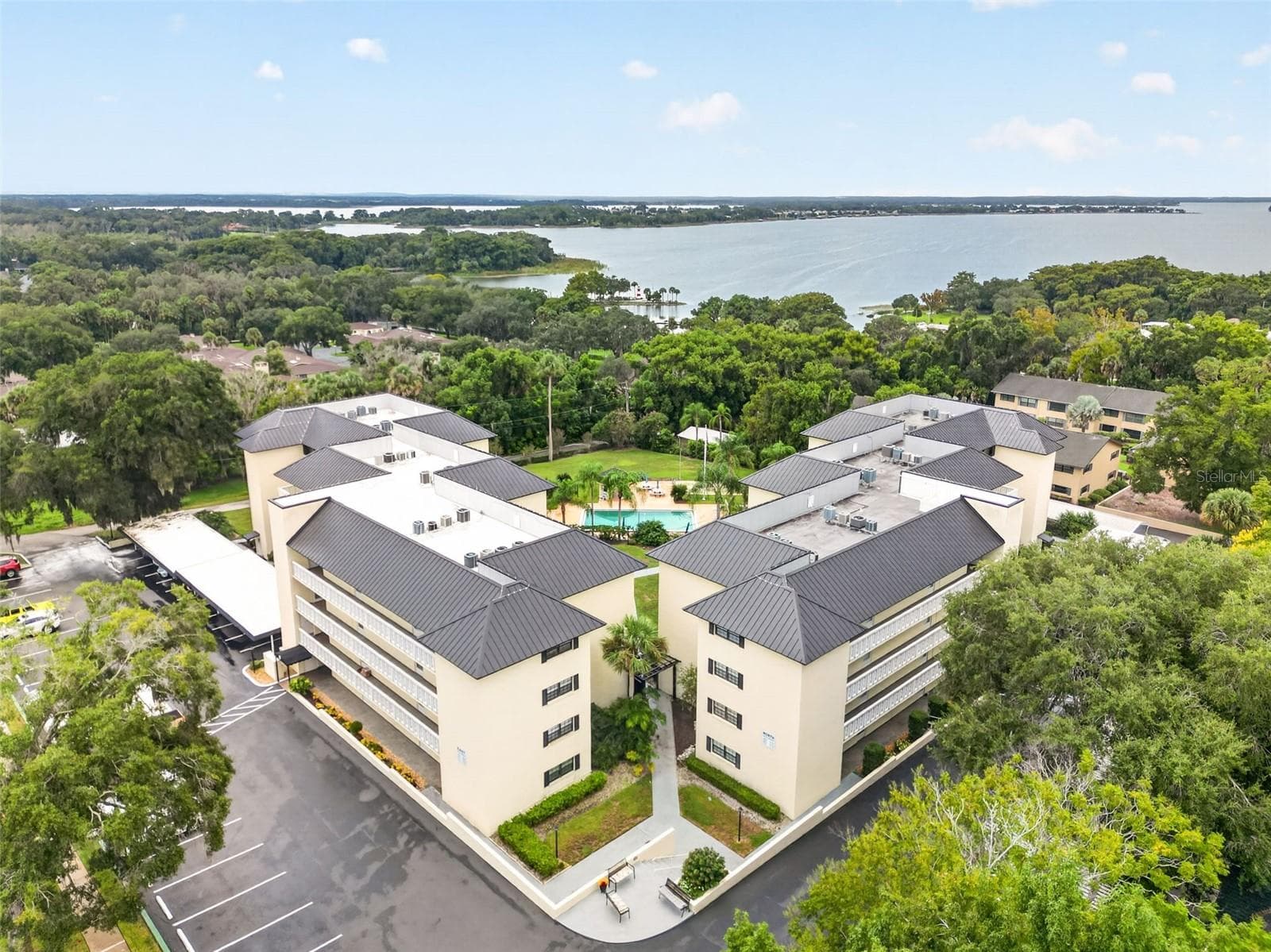 Condominium at 101 N GRANDVIEW ST #111, MOUNT DORA, photo 2 of 59