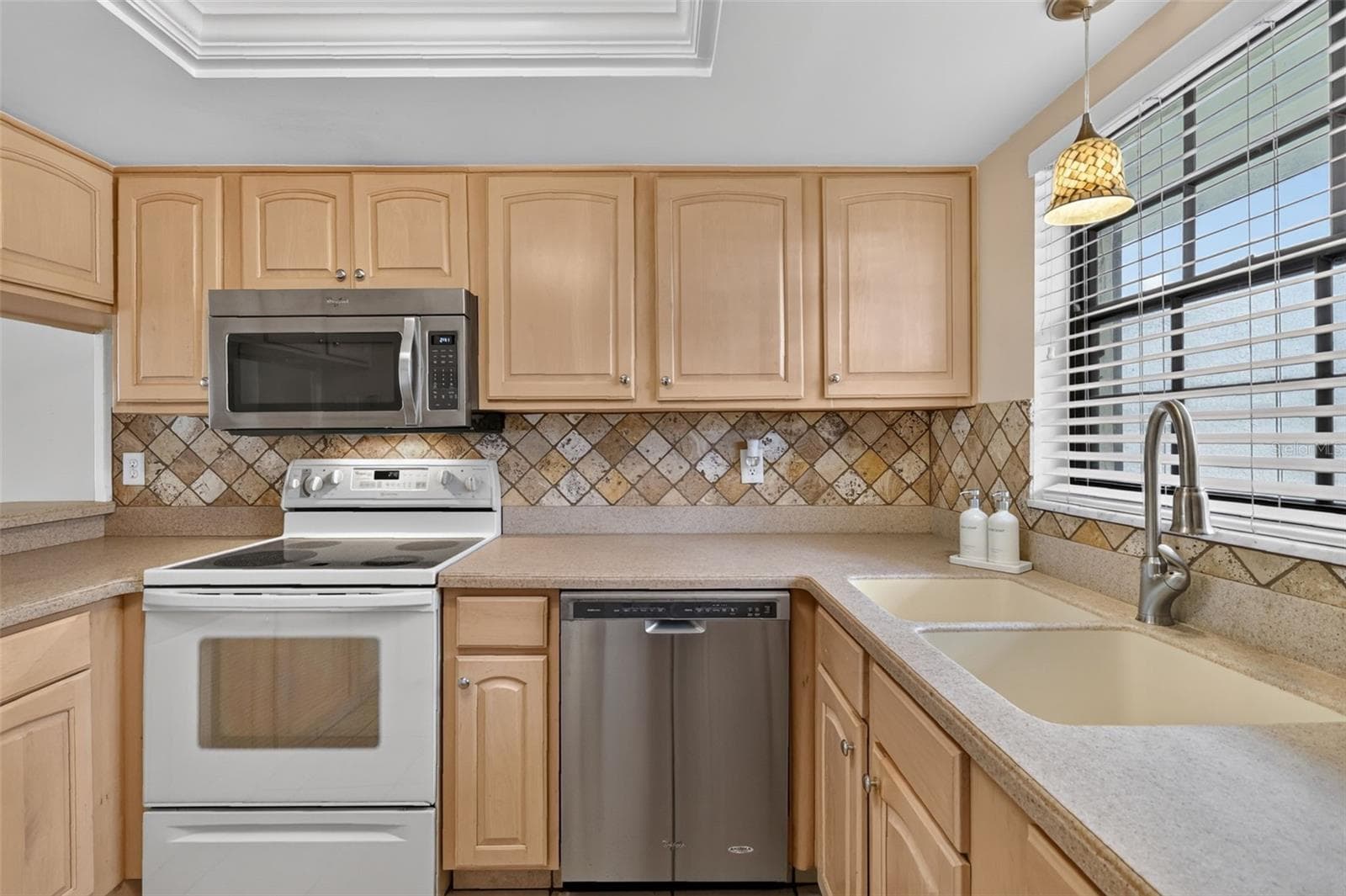 Condominium at 101 N GRANDVIEW ST #111, MOUNT DORA, photo 18 of 59