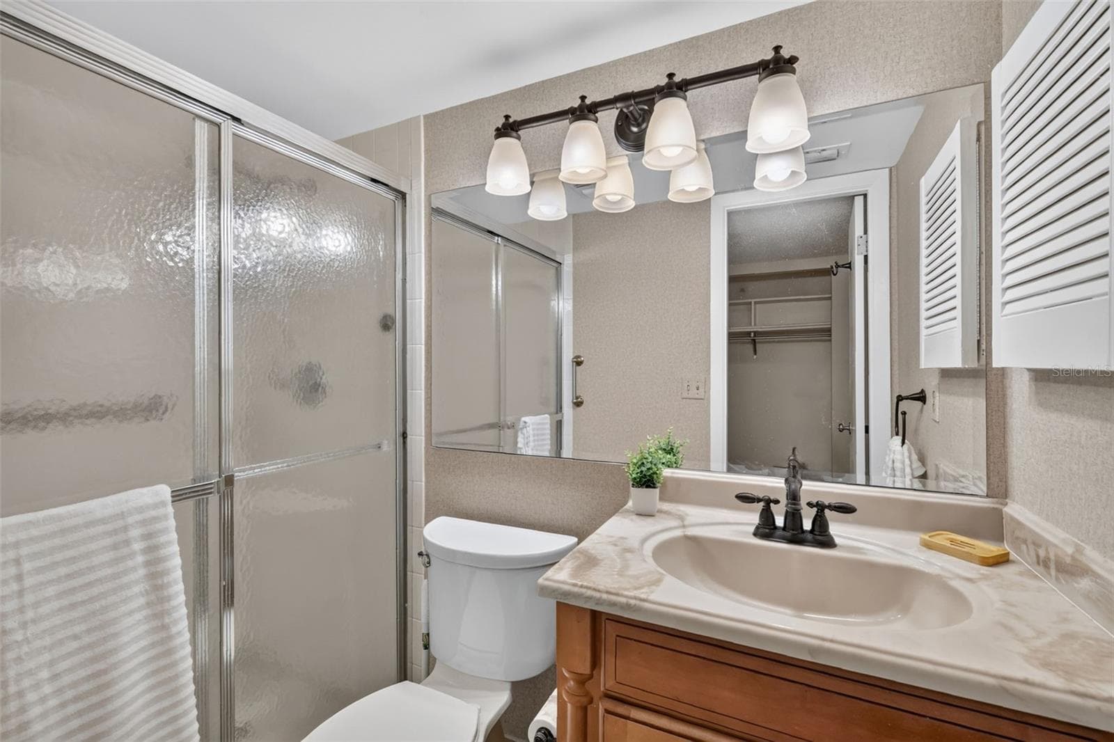 Condominium at 101 N GRANDVIEW ST #111, MOUNT DORA, photo 28 of 59