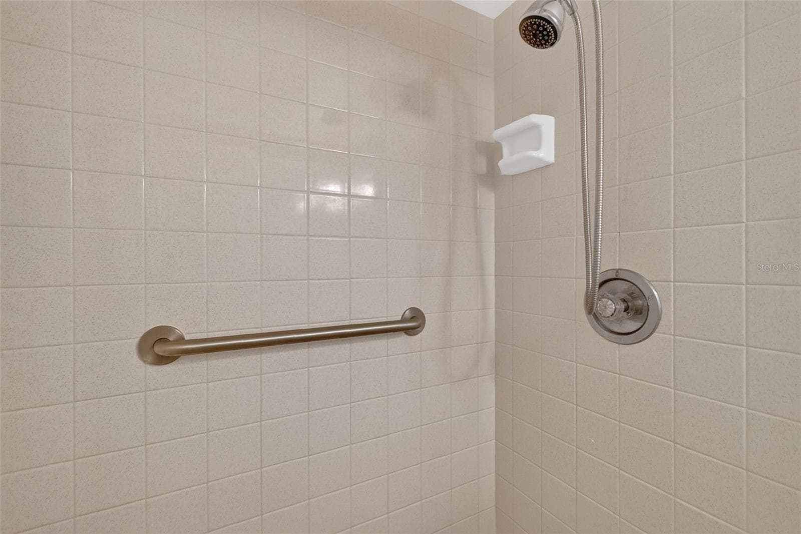 Condominium at 101 N GRANDVIEW ST #111, MOUNT DORA, photo 29 of 59