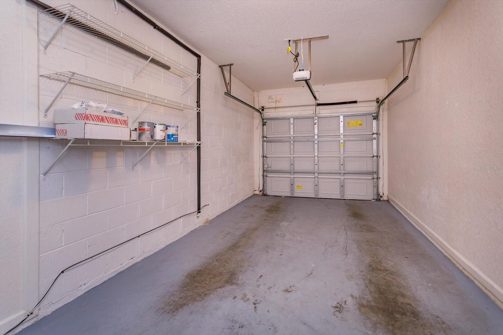 Single care garage with new opener - 2520 STOCKTON DR, SANFORD