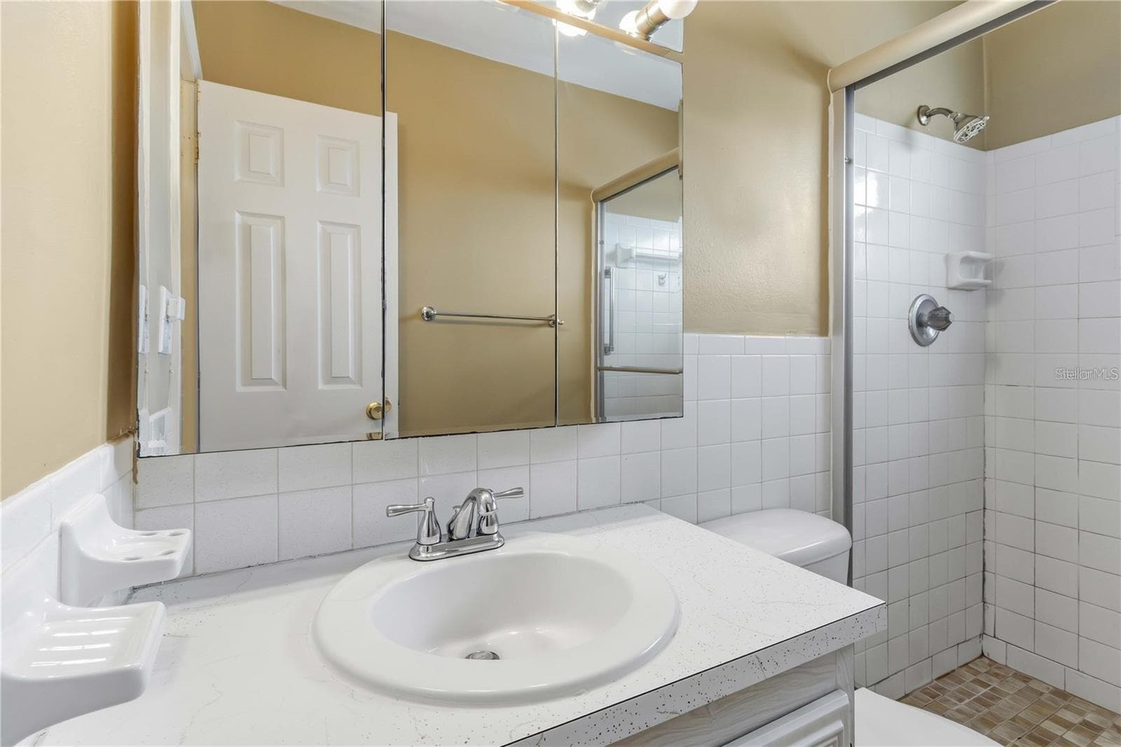 Condominium at 5347 81ST LN #24, ST PETERSBURG, photo 13 of 46