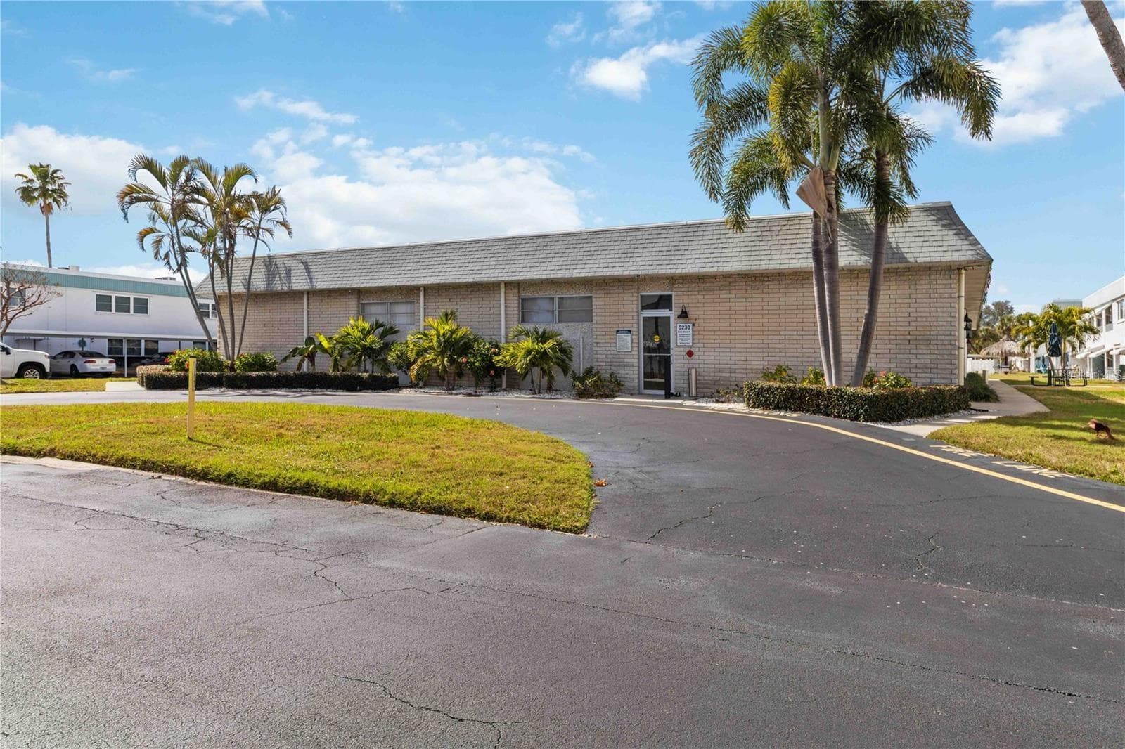 Condominium at 5347 81ST LN #24, ST PETERSBURG, photo 35 of 46