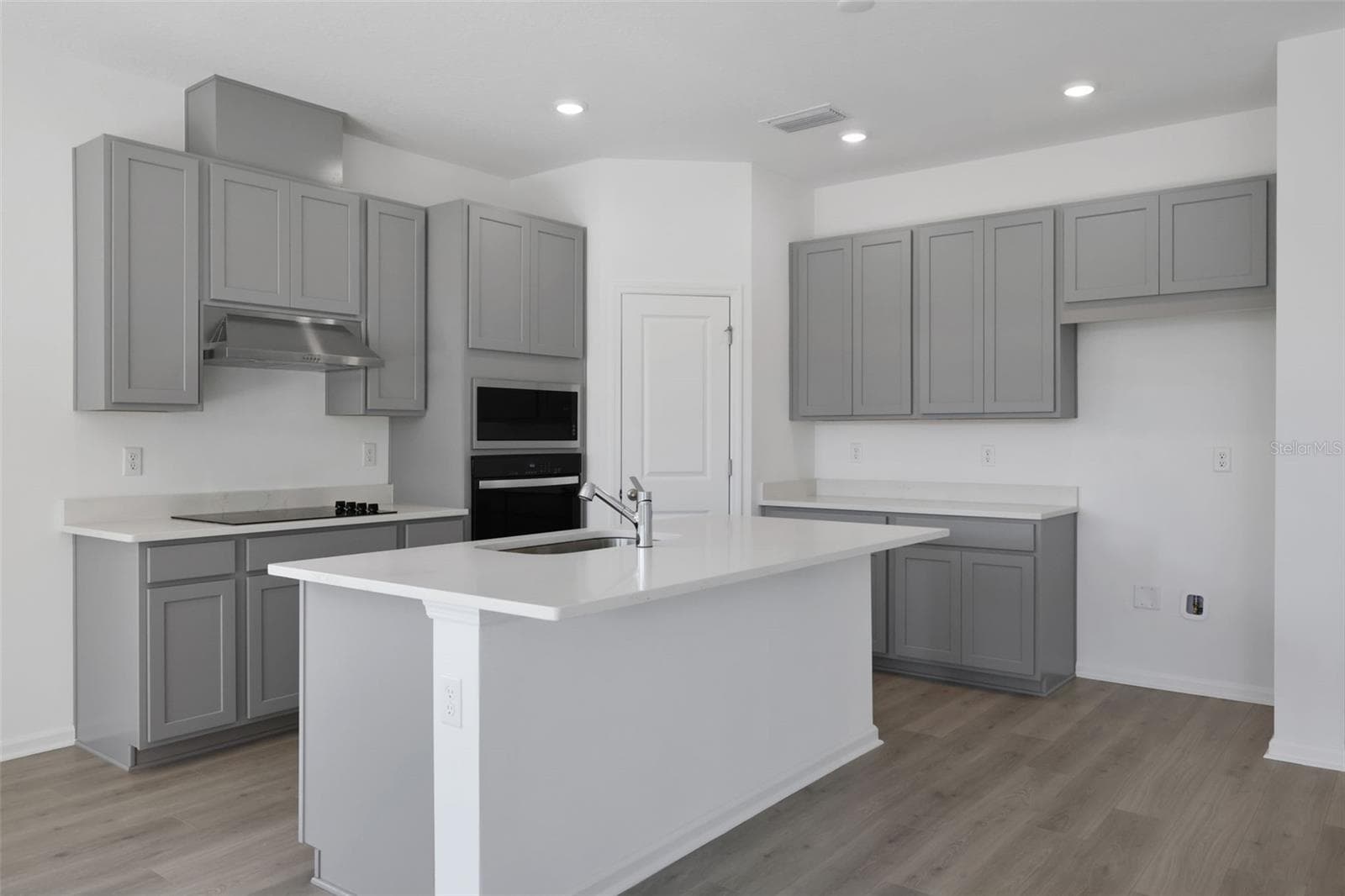 Sample Image - 2962 SUPERMARINE RD, TAVARES