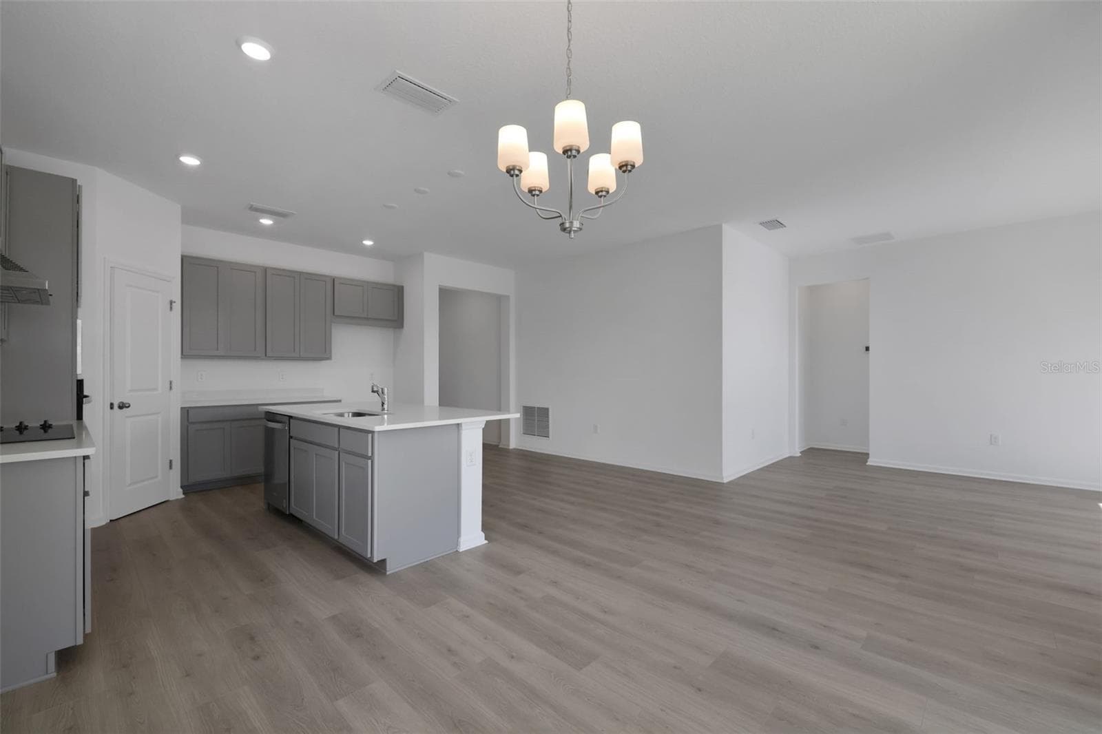 Sample Image - 2962 SUPERMARINE RD, TAVARES