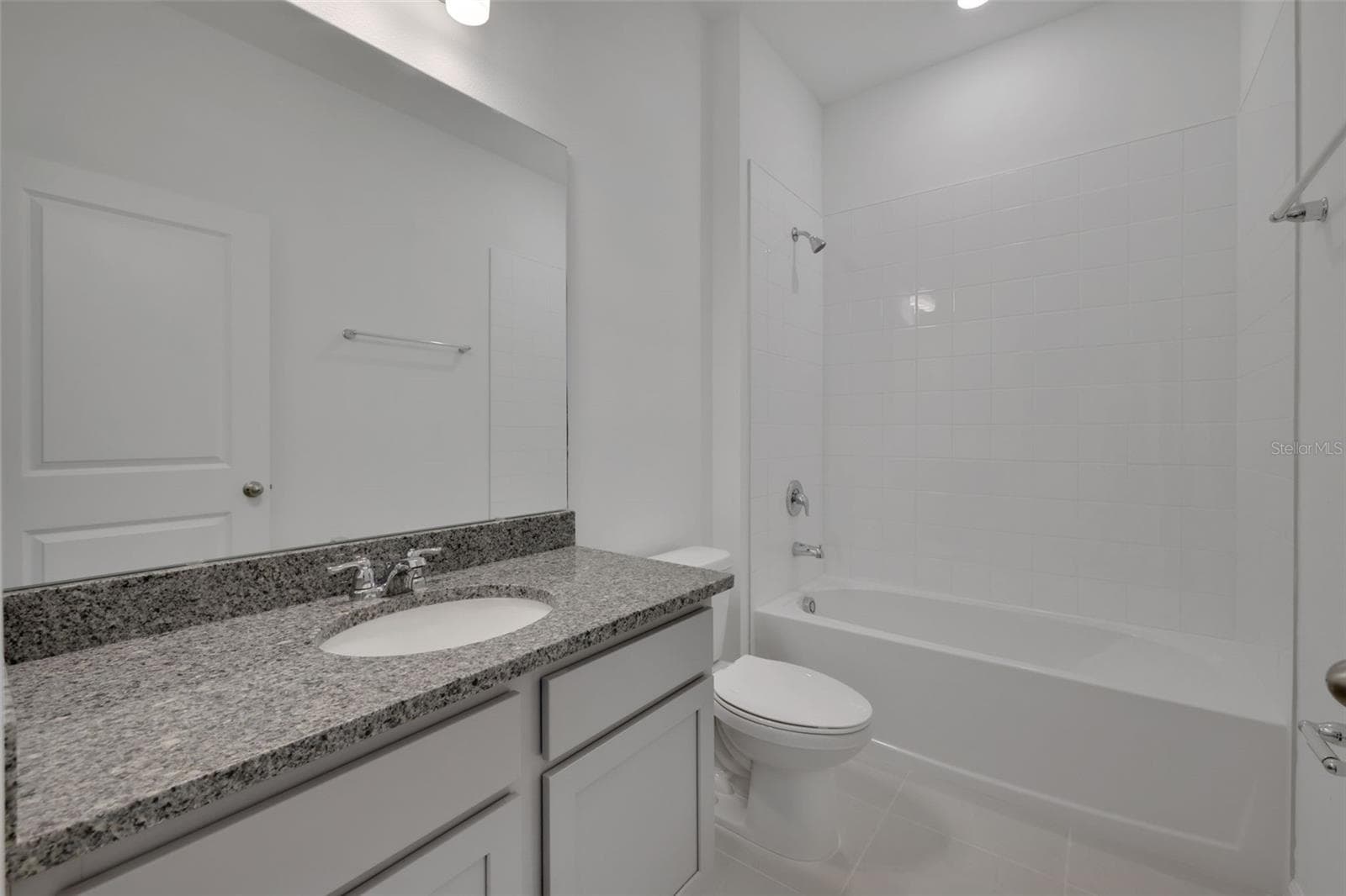 Sample Image - 2962 SUPERMARINE RD, TAVARES