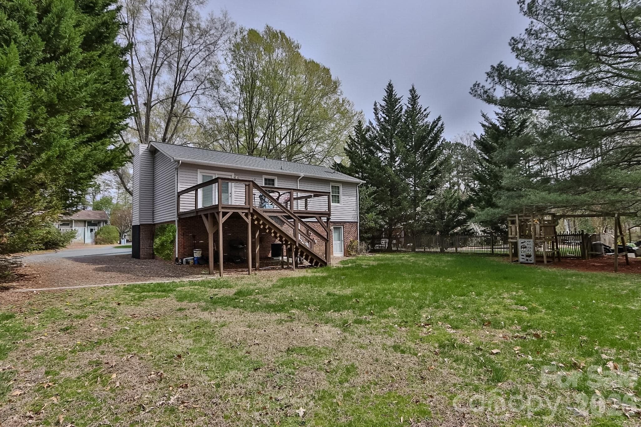 Single Family Residence at 419 Cypress Drive, Reidsville, photo 38 of 43