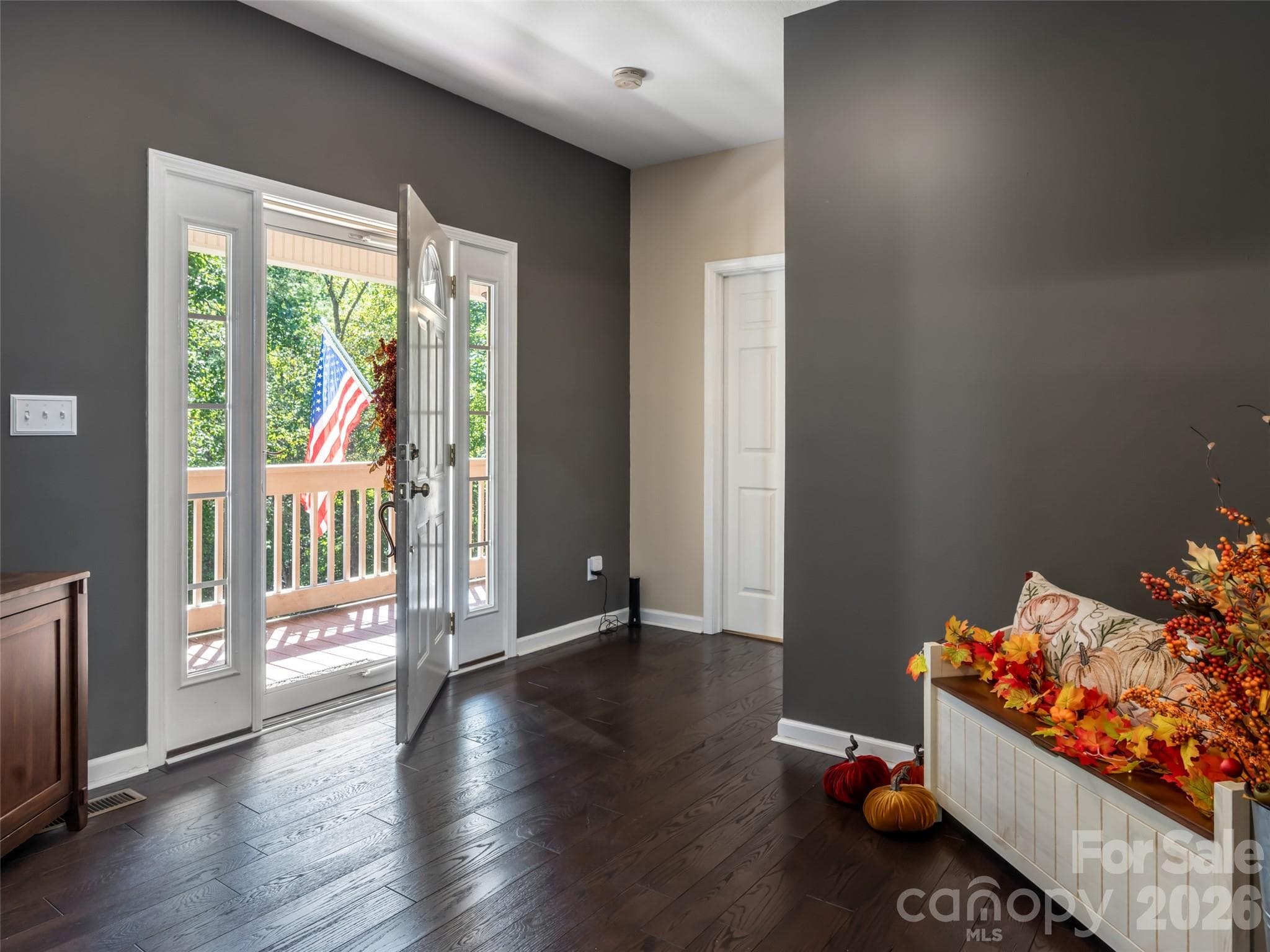 Single Family Residence at 273 Cross Creek Drive, Marion, photo 4 of 47
