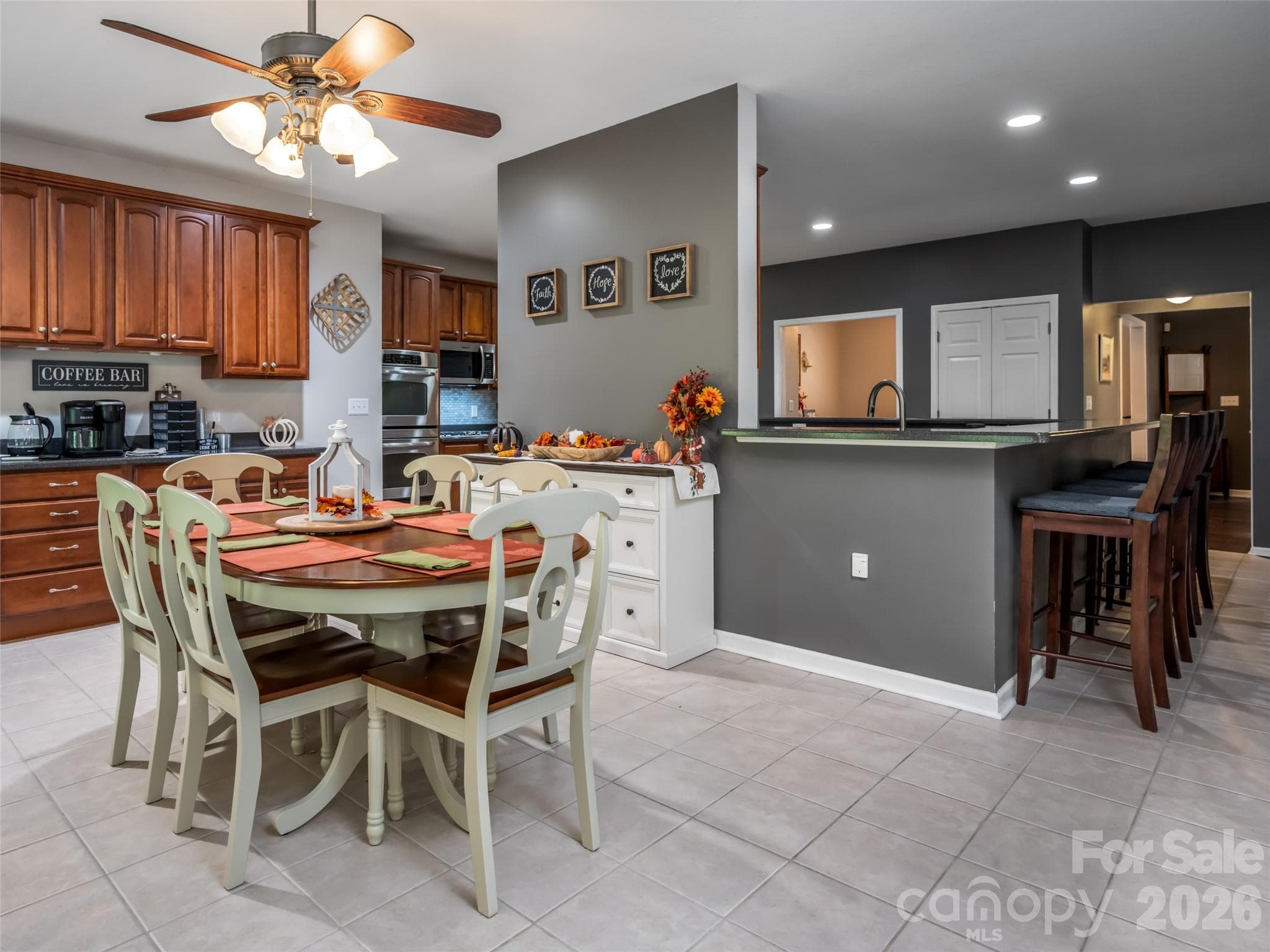Single Family Residence at 273 Cross Creek Drive, Marion, photo 12 of 47