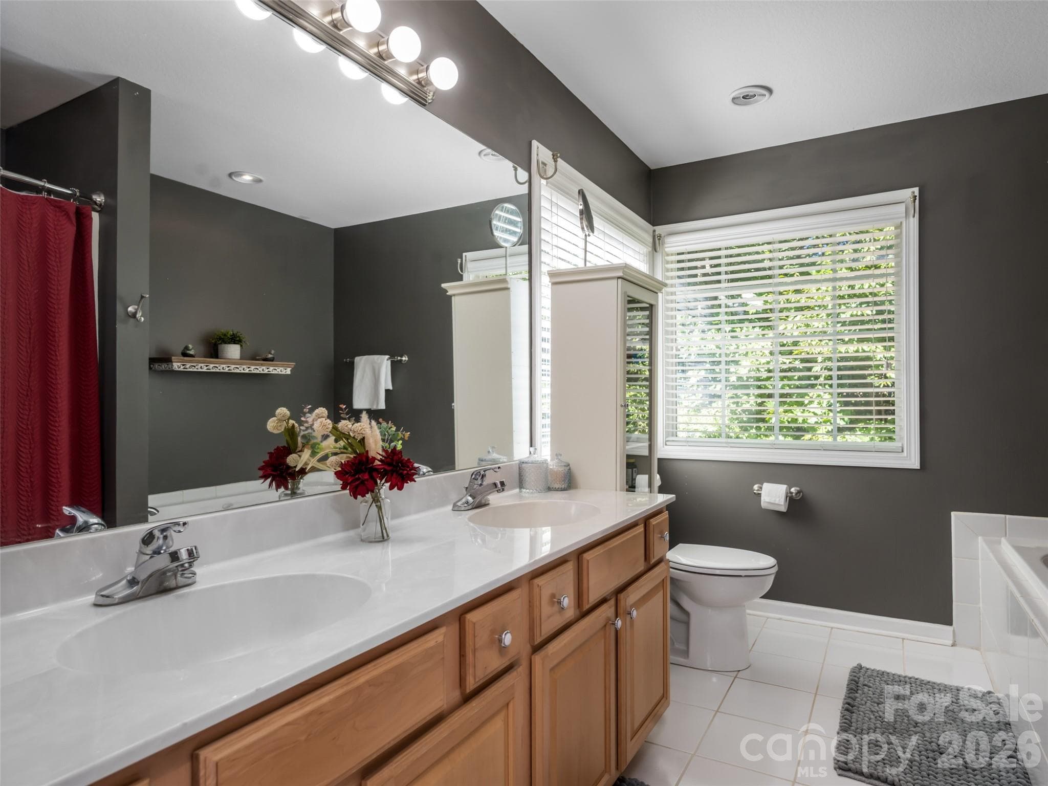 Single Family Residence at 273 Cross Creek Drive, Marion, photo 21 of 47