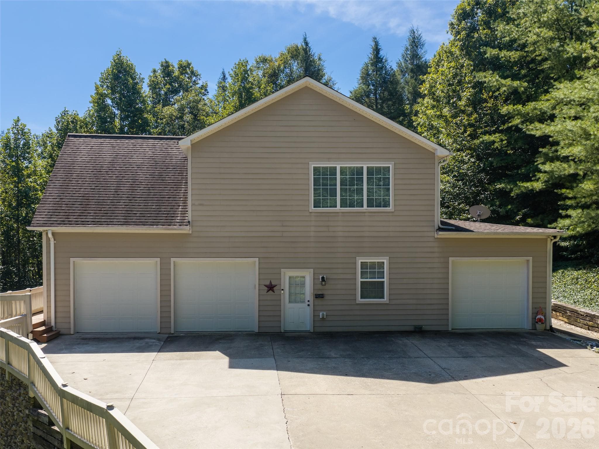 Single Family Residence at 273 Cross Creek Drive, Marion, photo 42 of 47