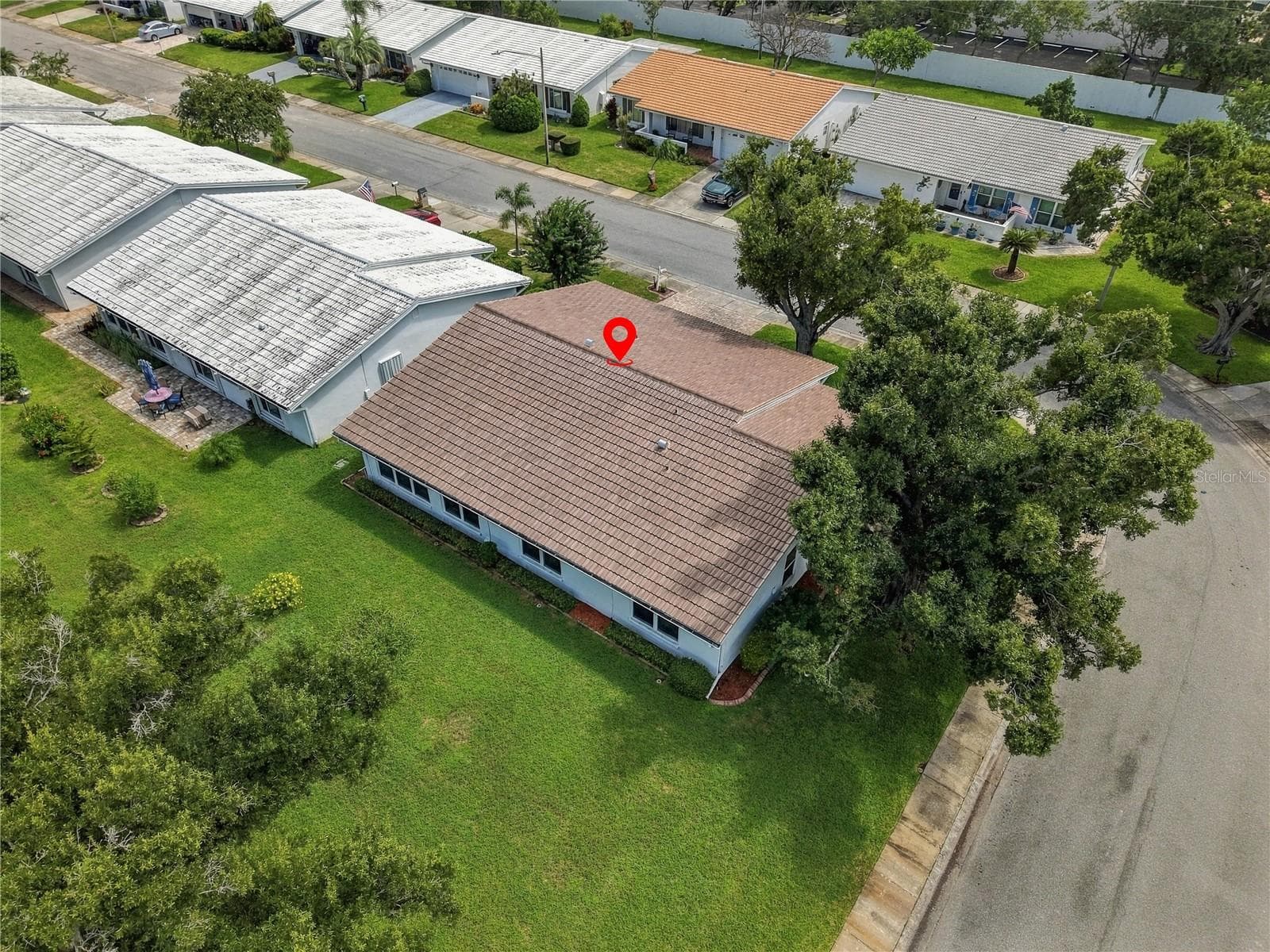 Again, nice corner lot! - 3939 90TH TER N, PINELLAS PARK