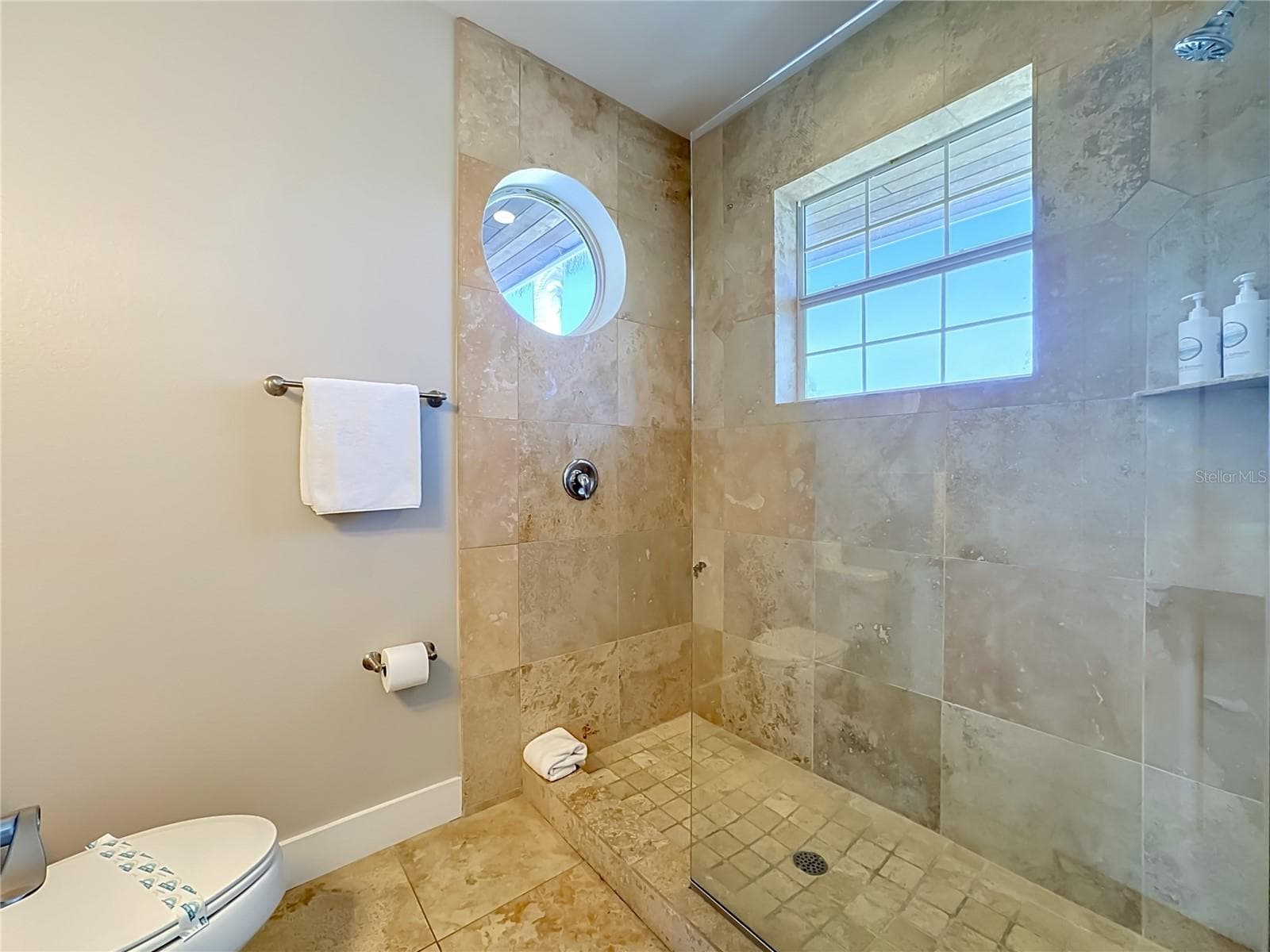 Single Family Residence at 403 42ND ST, BRADENTON BEACH, photo 22 of 64