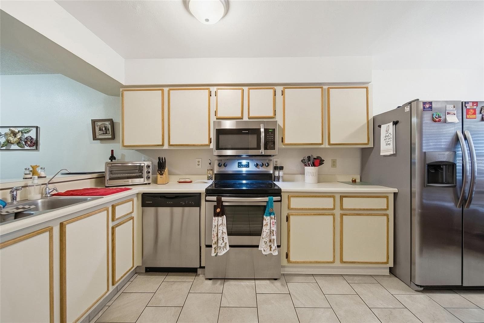 Villa at 11715 SPRING TREE LN, PORT RICHEY, photo 13 of 32