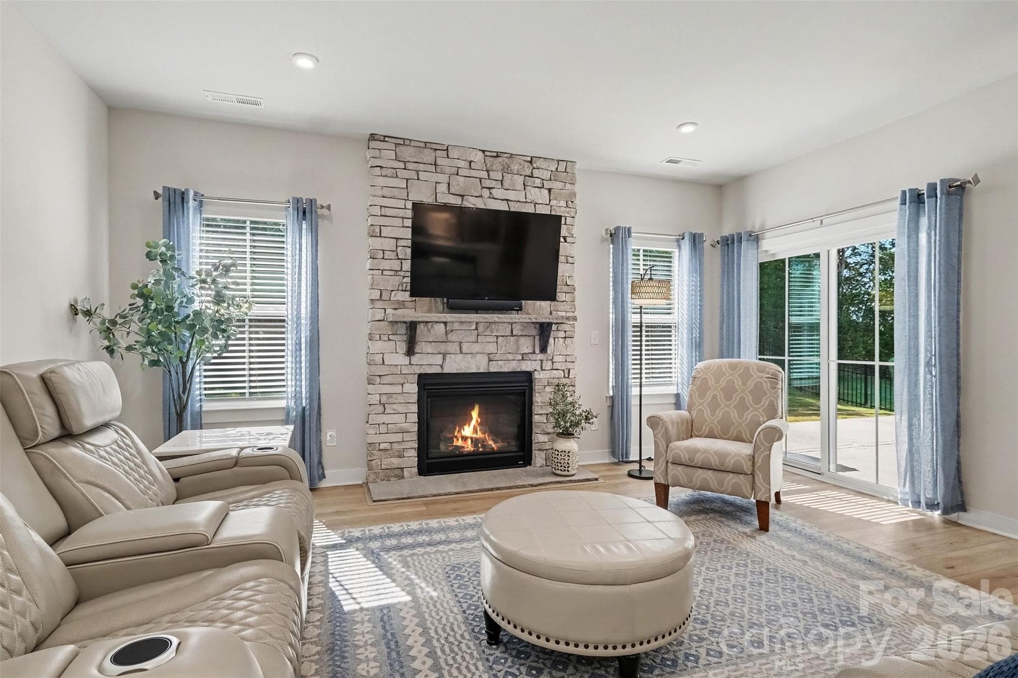 Beautiful fireplace, plenty of natural light - 6513 Cumberland Drive, Harrisburg