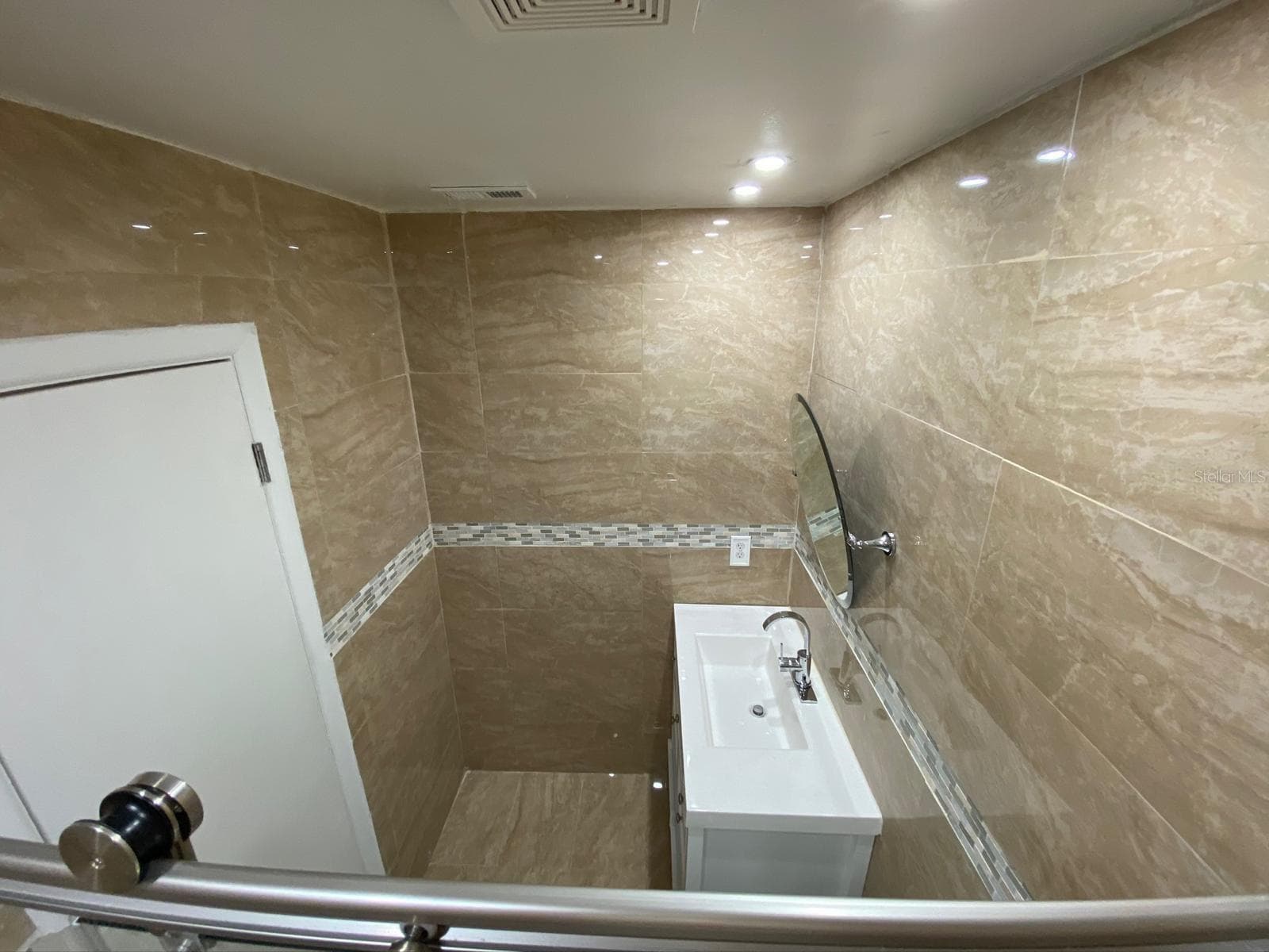 Condominium at 5580 SLASH PINE CT #24-2, ORLANDO, photo 22 of 32