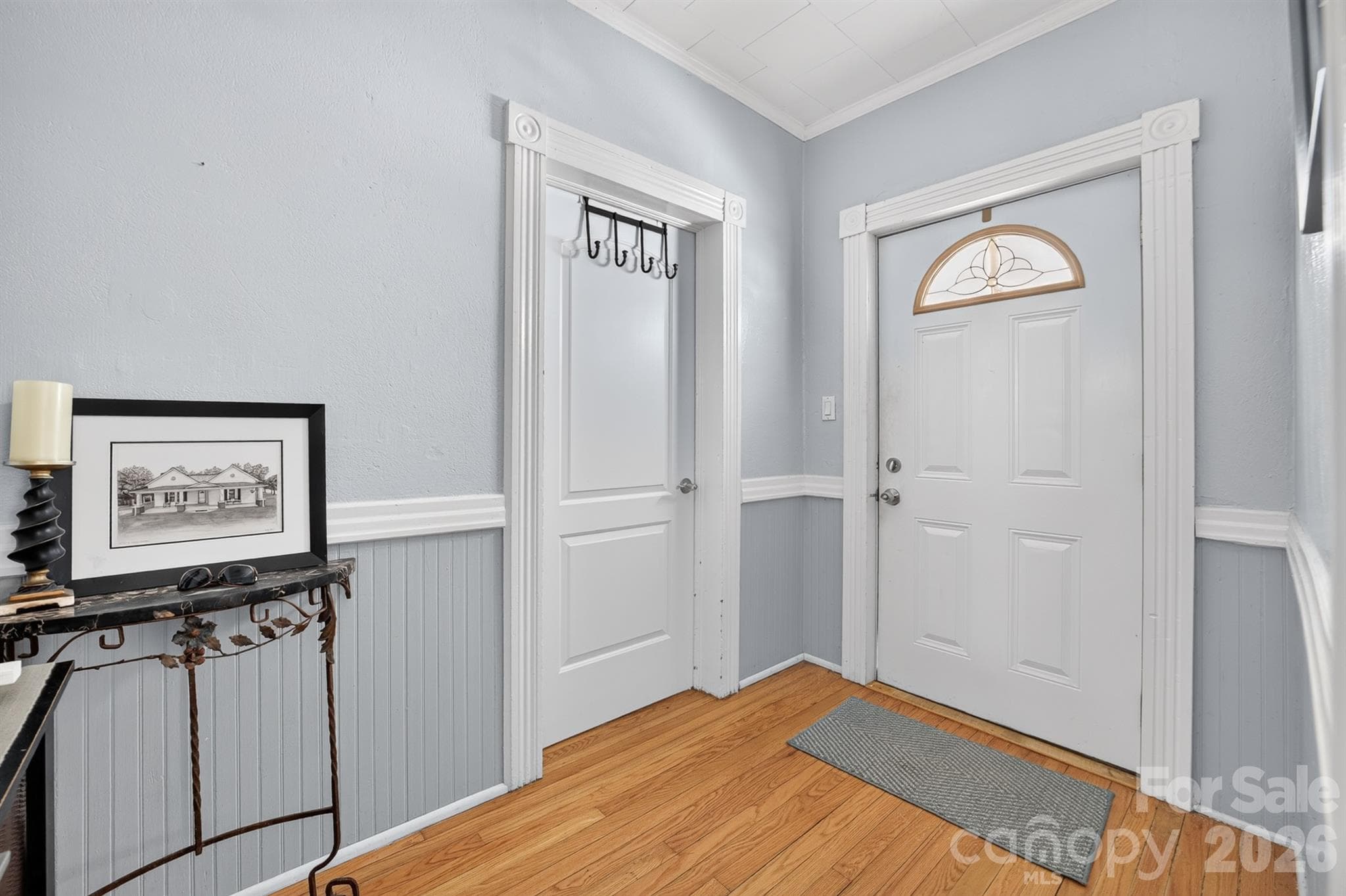 Single Family Residence at 3276 E Calvin Street, Claremont, photo 6 of 29