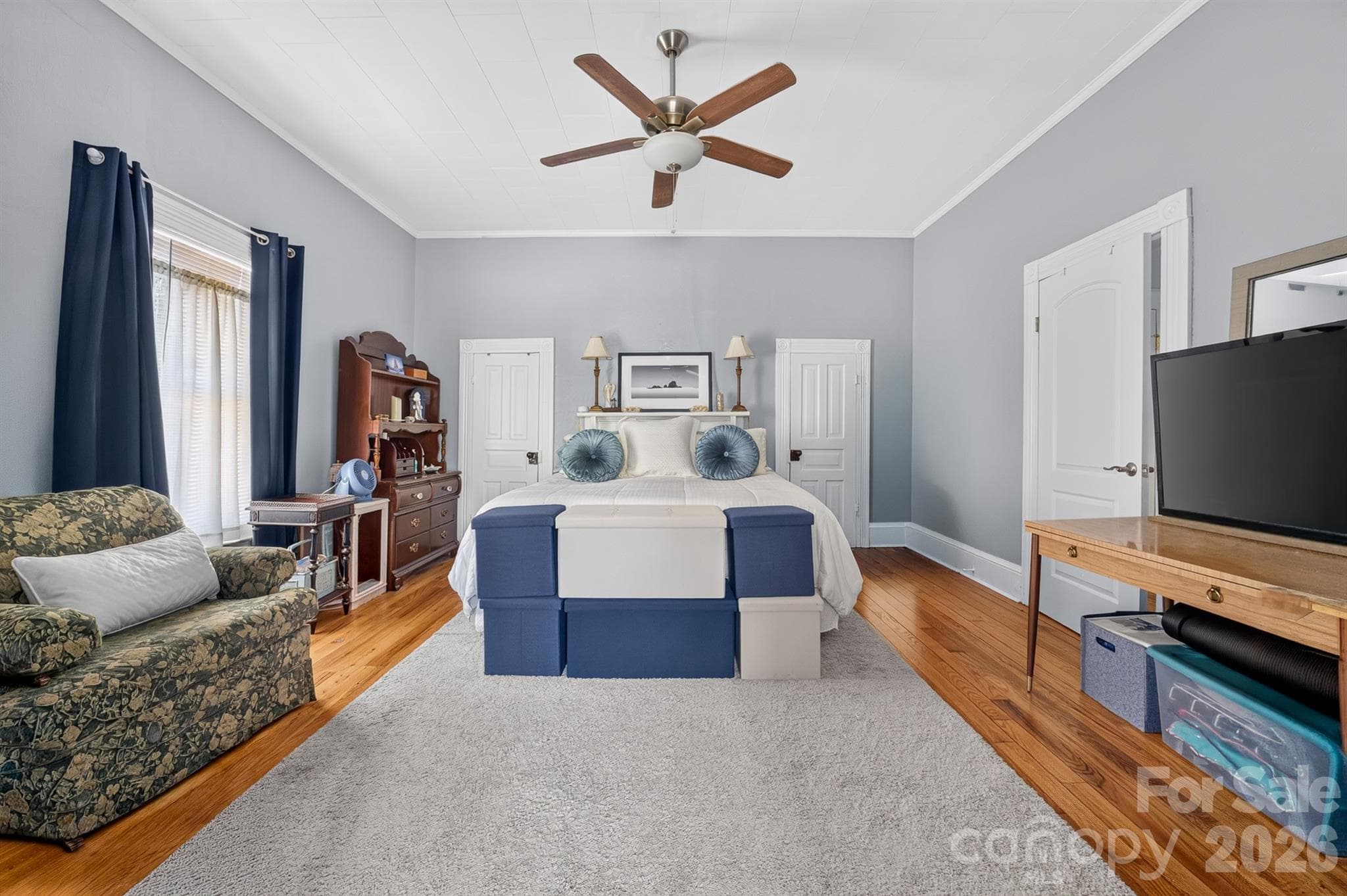Single Family Residence at 3276 E Calvin Street, Claremont, photo 15 of 29